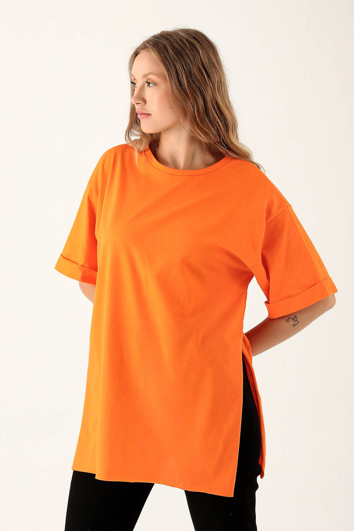 9000M Yan Yırtmaç Dubble Kol Tişört Orange 