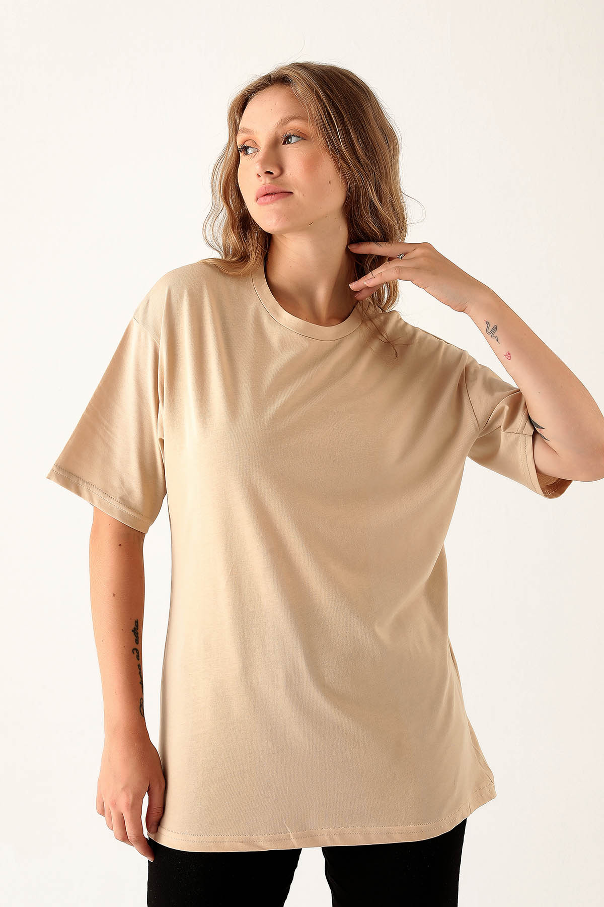 Bej Bisiklet Yaka Oversize Tişört 9001M - 2