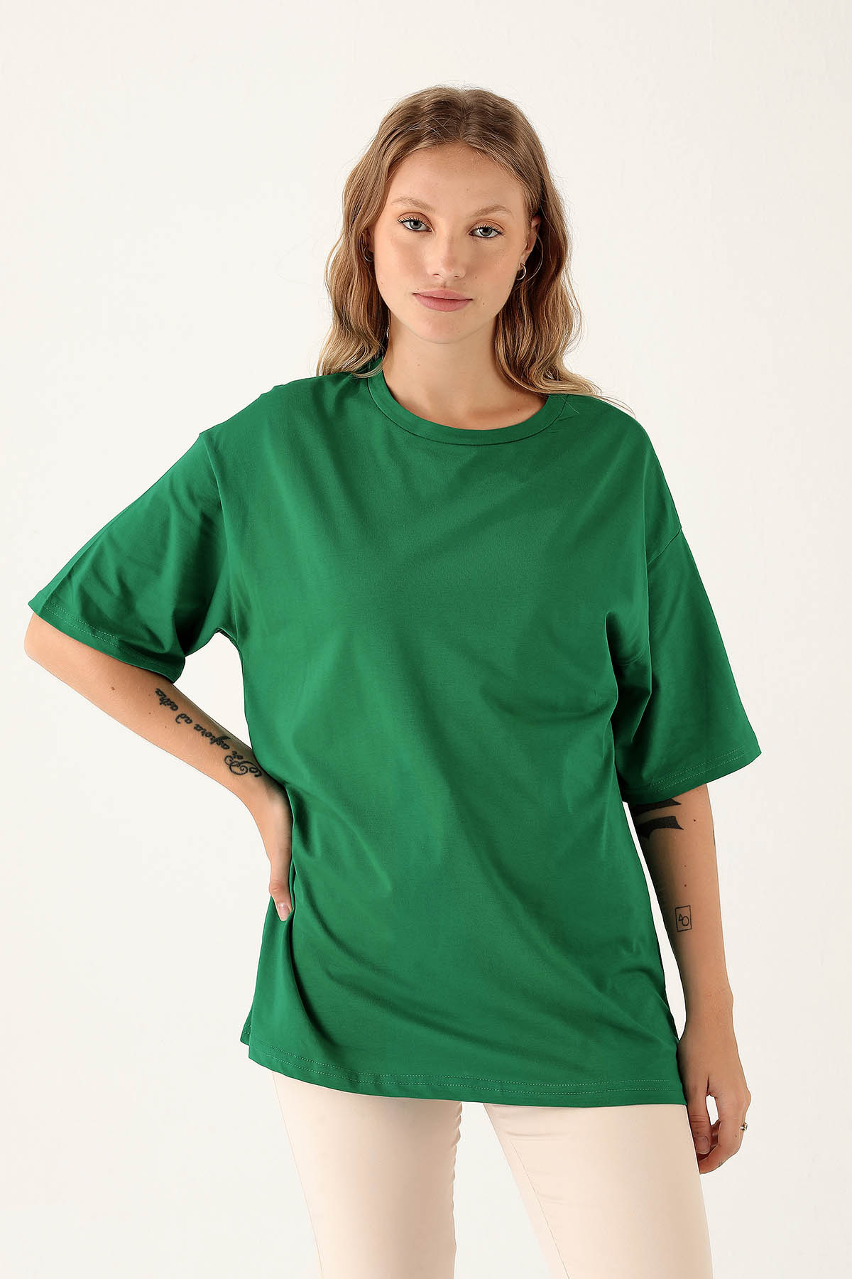 Benetton Yeşili Bisiklet Yaka Oversize Tişört 9001M - 2