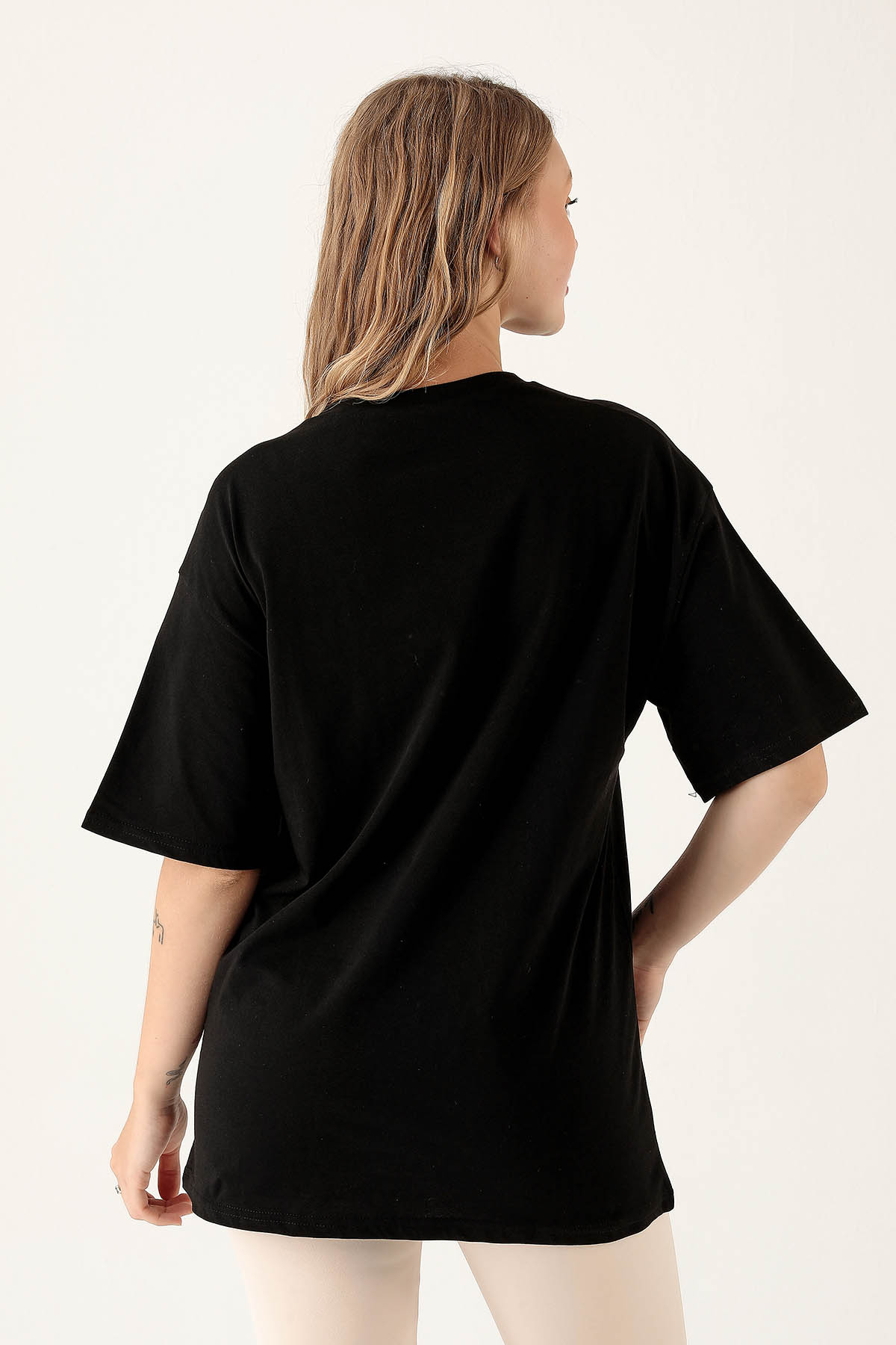 Siyah Bisiklet Yaka Oversize Tişört 9001M - 5