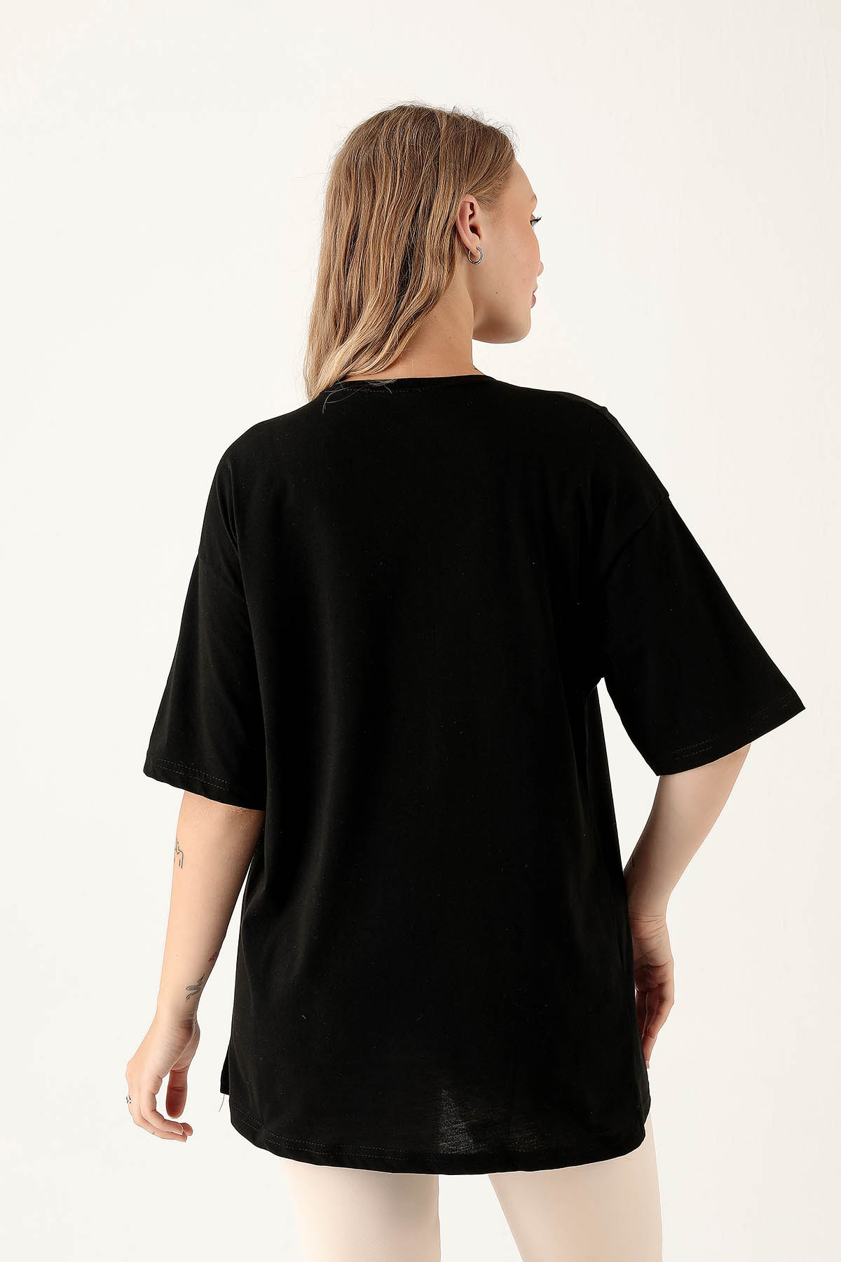 Siyah V Yaka Oversize Tişört 9002M - 5