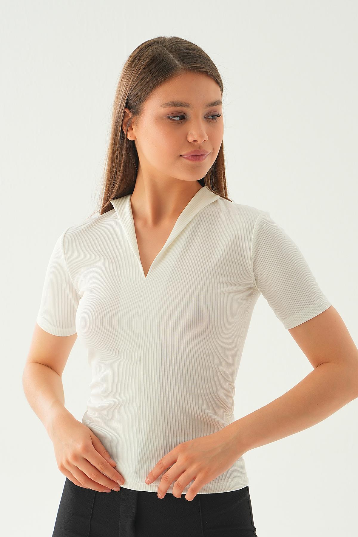 Beyaz V Yaka Tişört 9029M - 5