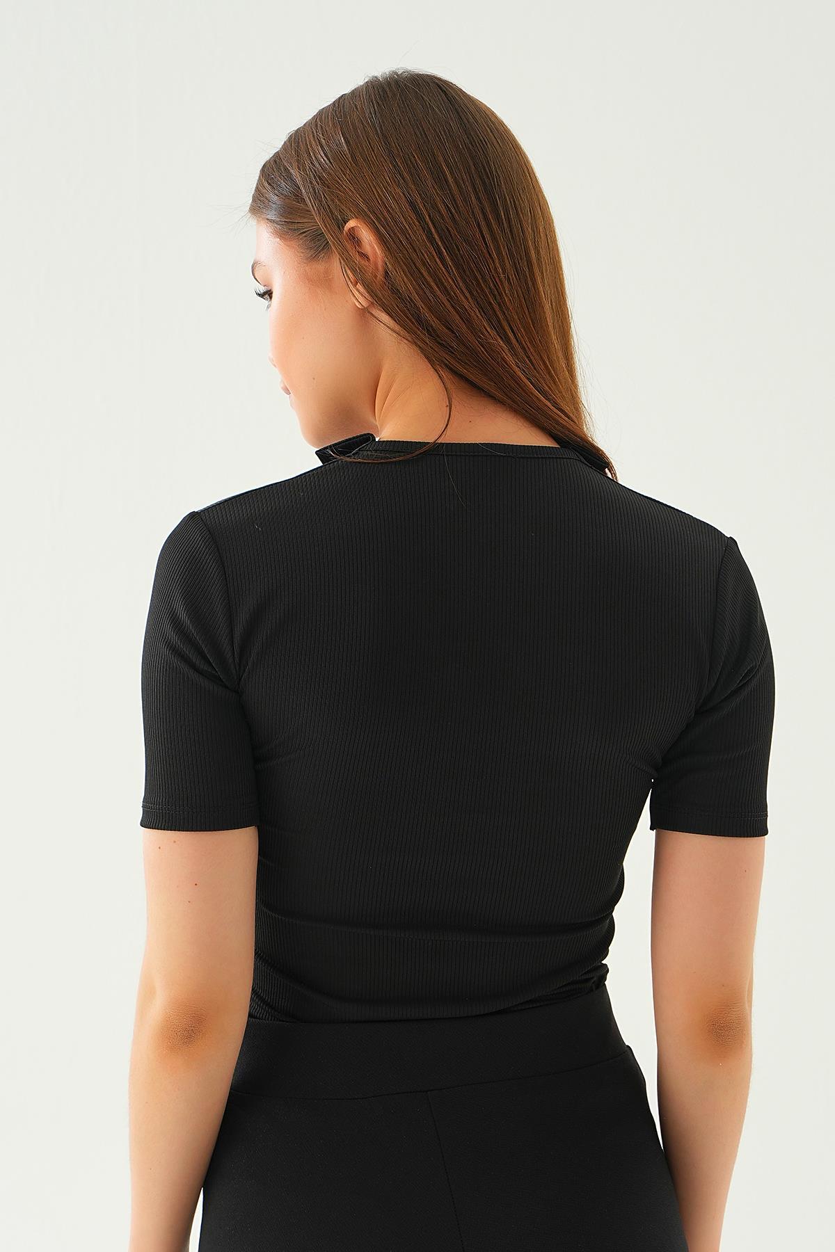 Siyah V Yaka Tişört 9029M - 5