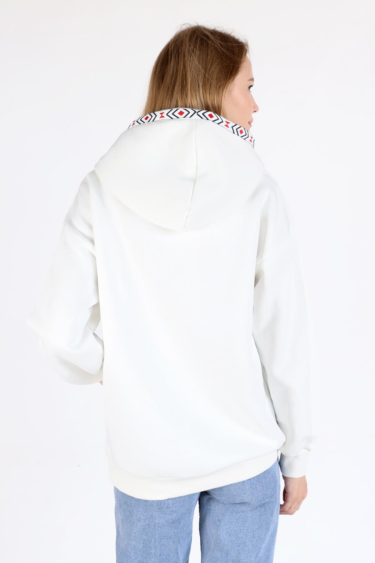 Ekru Yaka Cep Nakışlı Kapüşonlu Sweat 9141M - 5