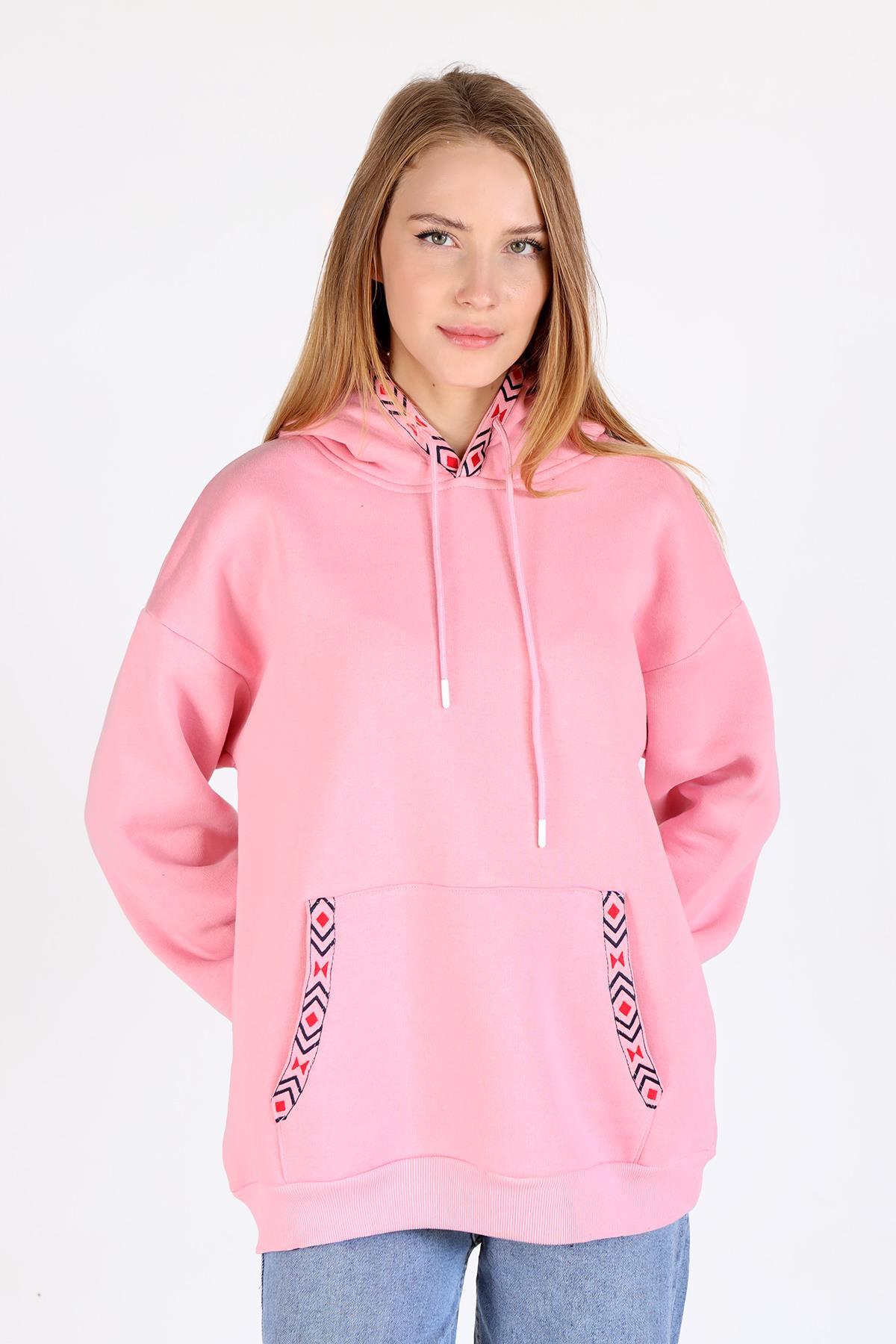 Pembe Yaka Cep Nakışlı Kapüşonlu Sweat 9141M - 1