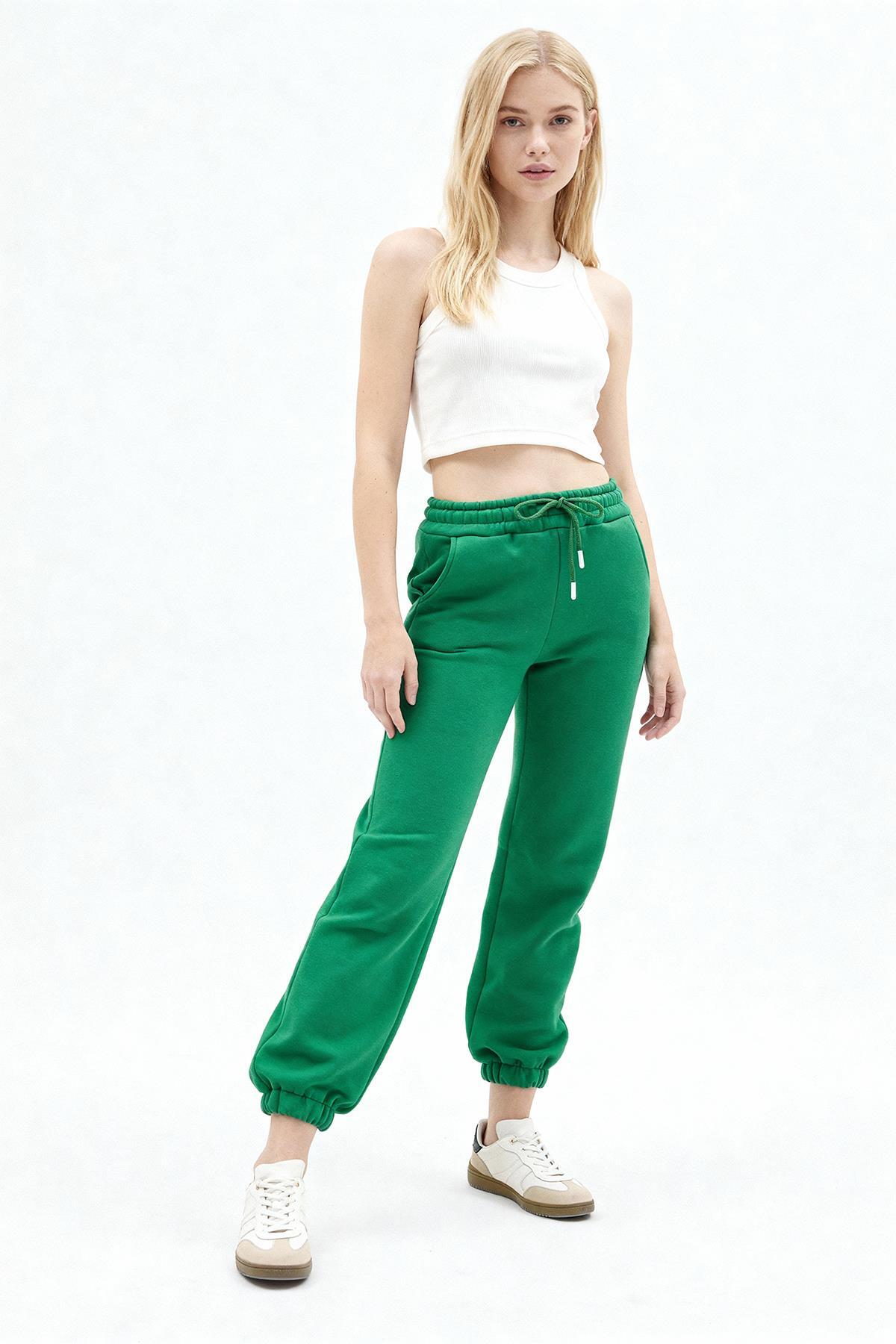 Yeşil Paçası Lastikli Kadın Jogger Eşofman Altı TCR-9151M - 1