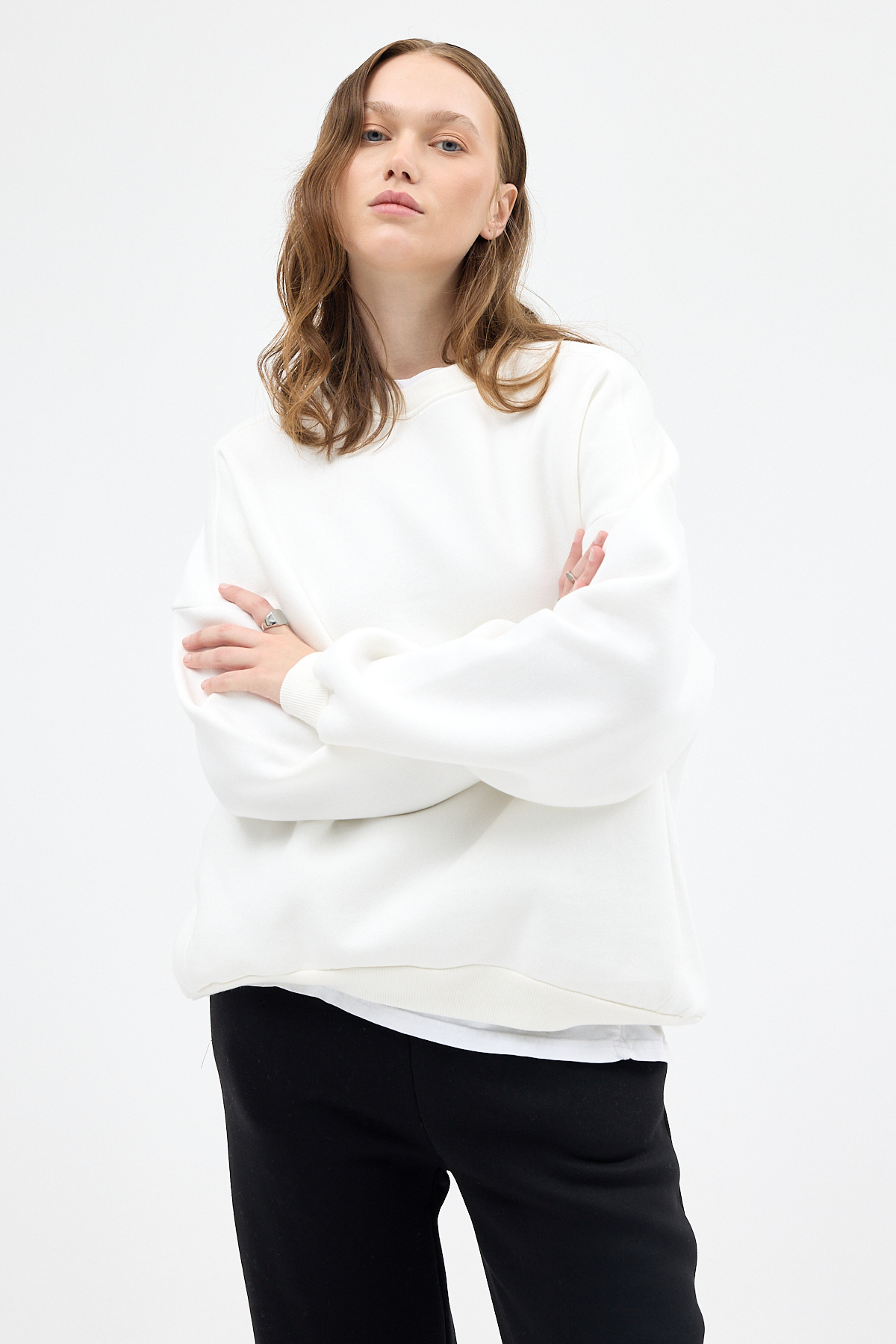 Kadın Pamuklu İçi Polarlı Oversize Yuvarlak Yakalı Ekru Sweatshirt 9152M - 6