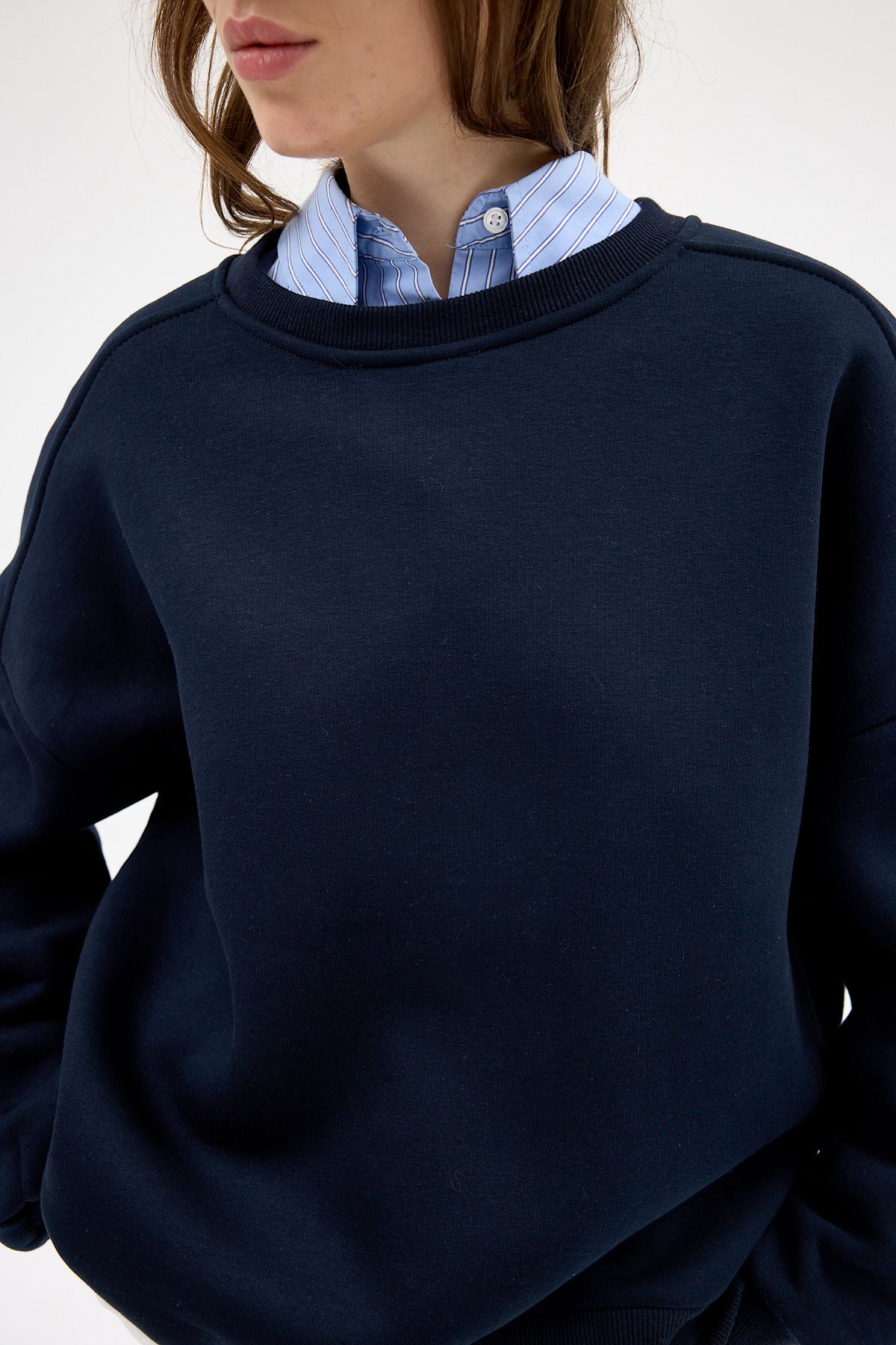 Kadın Pamuklu İçi Polarlı Oversize Yuvarlak Yakalı Laci Sweatshirt 9152M - 4