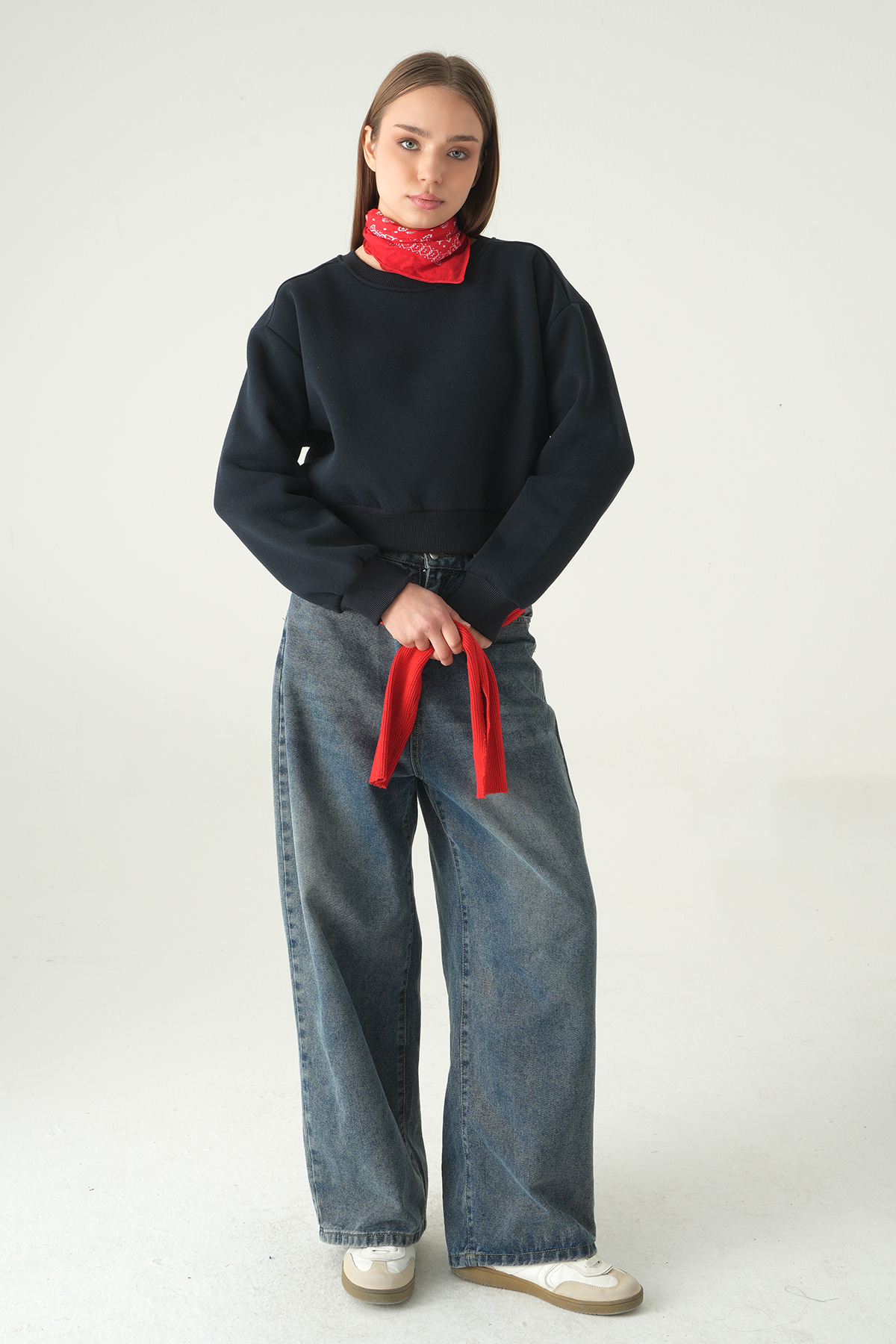 Kadın Pamuklu İçi Polarlı Oversize Yuvarlak Yakalı Laci Sweatshirt 9152M - 3