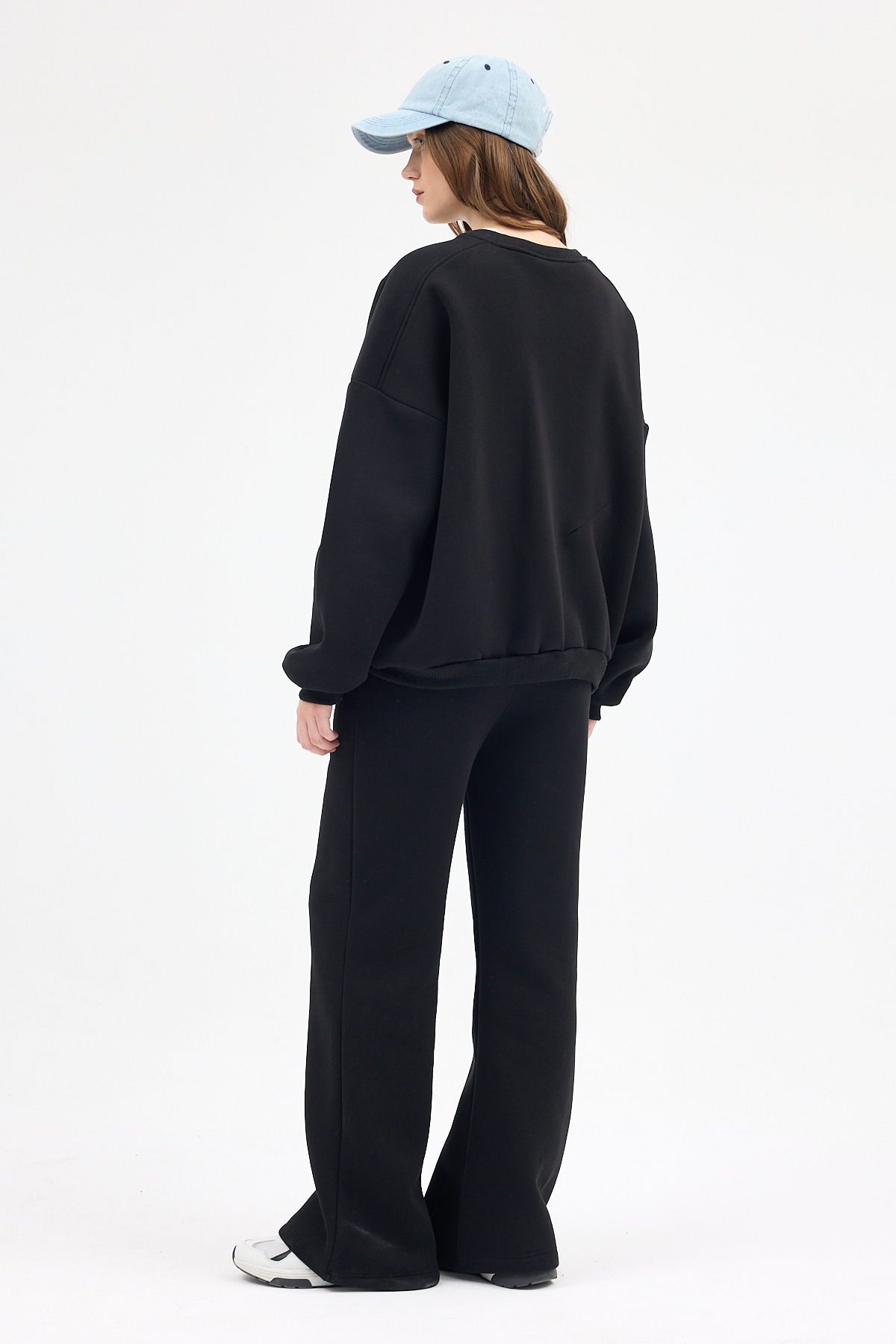 Kadın Pamuklu İçi Polarlı Oversize Yuvarlak Yakalı Siyah Sweatshirt 9152M - 5