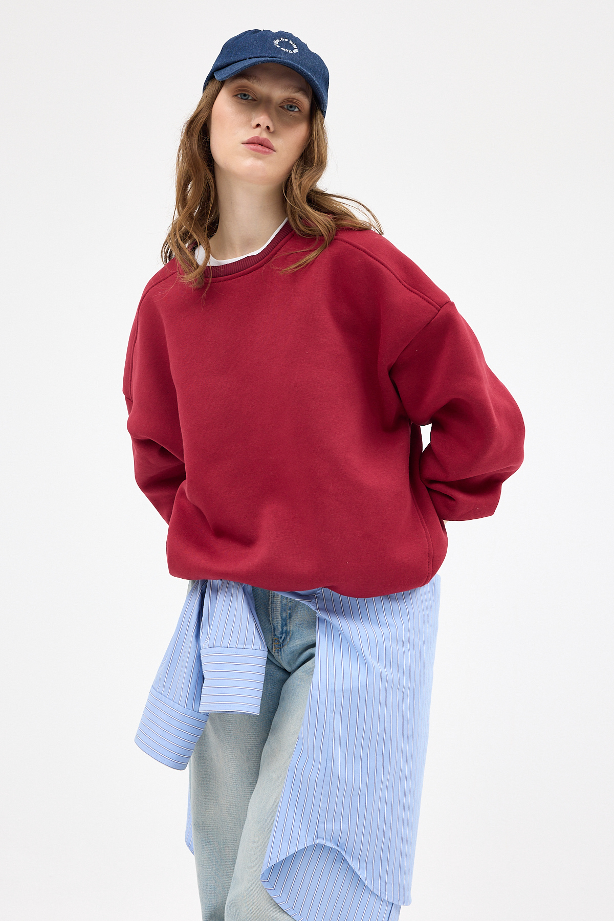 Kadın Pamuklu İçi Polarlı Oversize Yuvarlak Yakalı Bordo Sweatshirt 9152M 