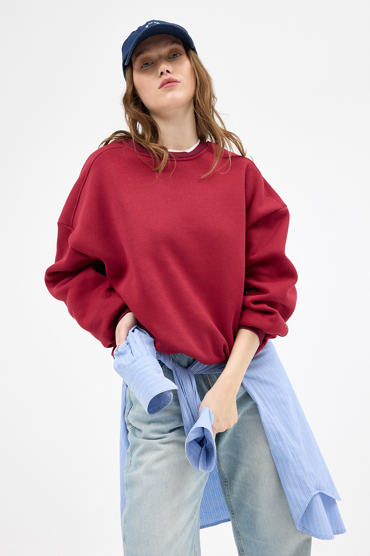 Kadın Pamuklu İçi Polarlı Oversize Yuvarlak Yakalı Bordo Sweatshirt 9152M - 2