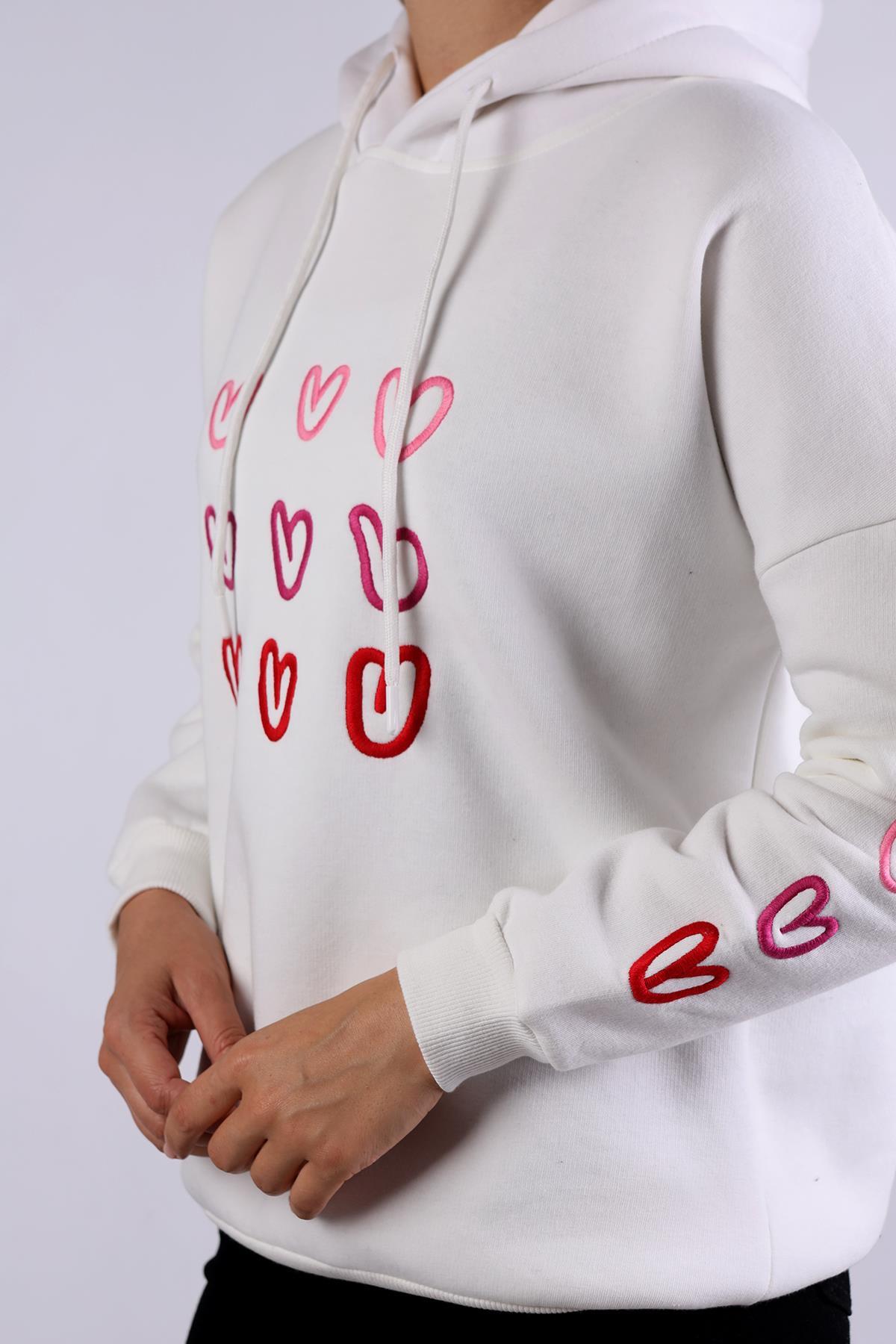 9154M Kalp Nakışlı Sweat Ekru - RAYS