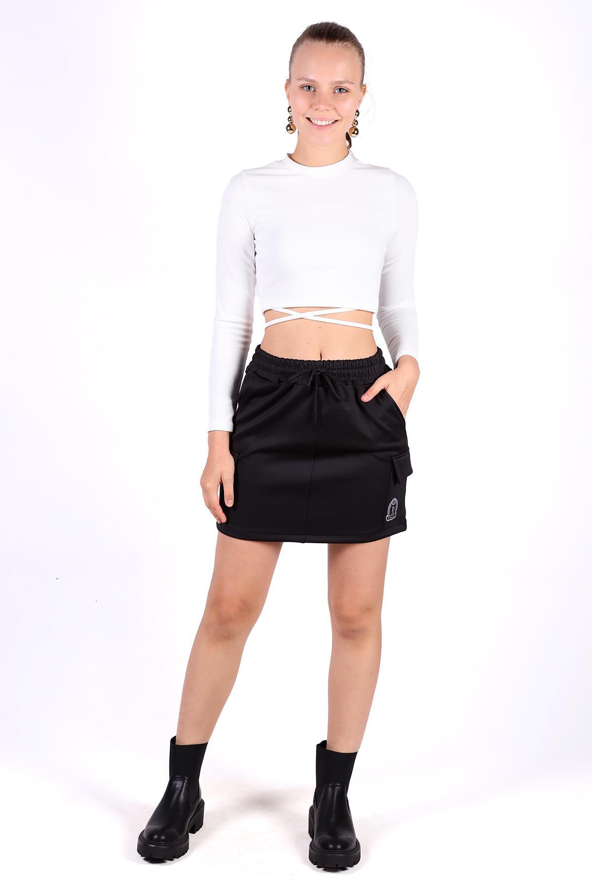 Siyah Bağlama Detay Cepli Kısa Etek 9157M - 1