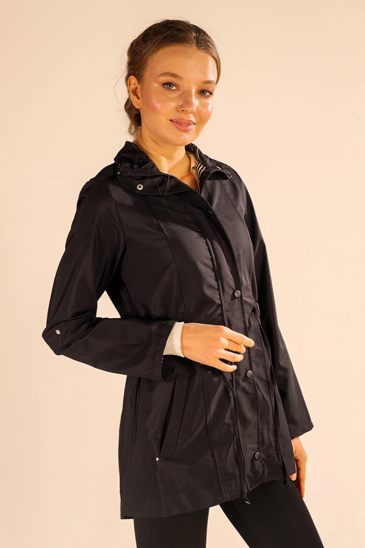 Siyah Bel Büzgülü Kol Katlama Trençkot 9168 - 4