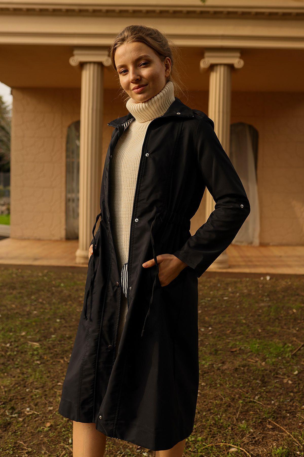 Siyah Kol Katlamalı Uzun Trençkot 9171 