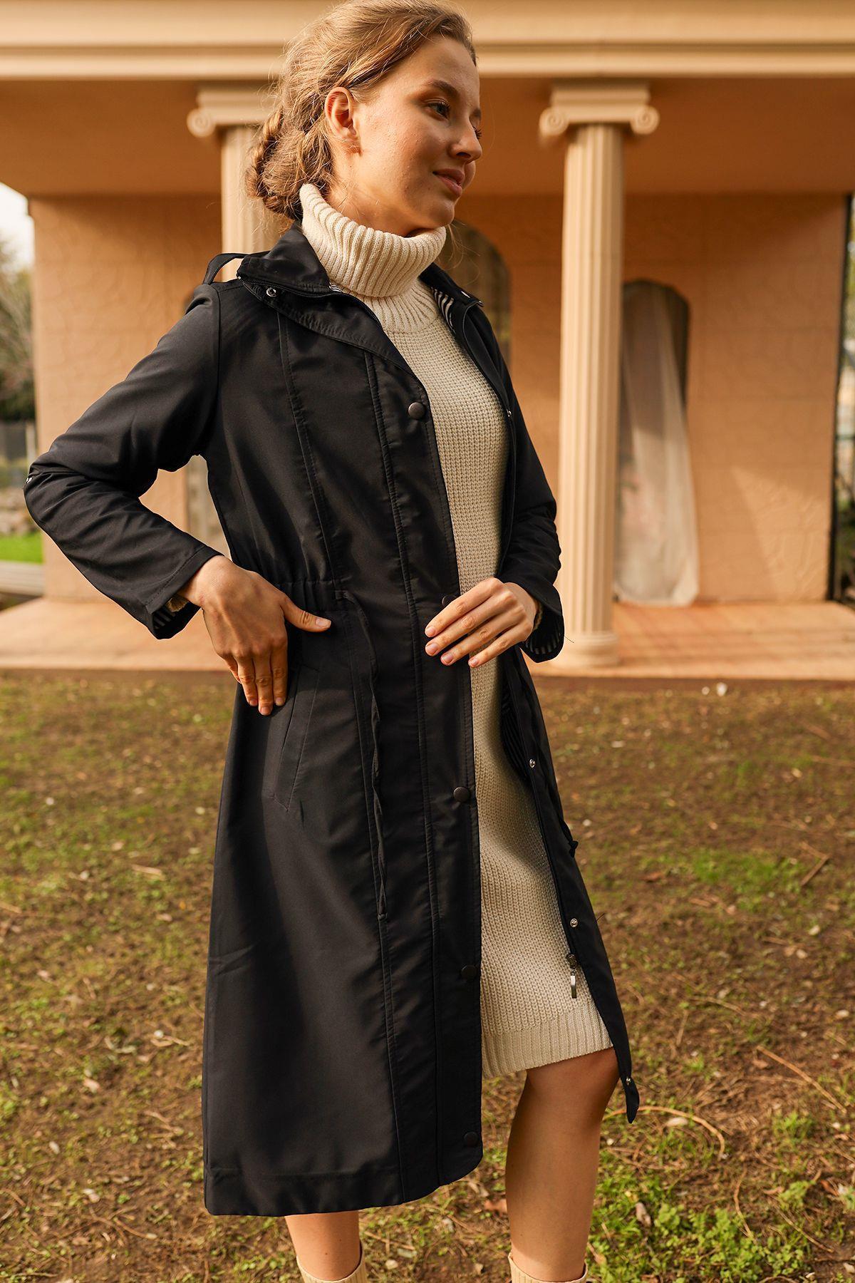 Siyah Kol Katlamalı Uzun Trençkot 9171 - 4