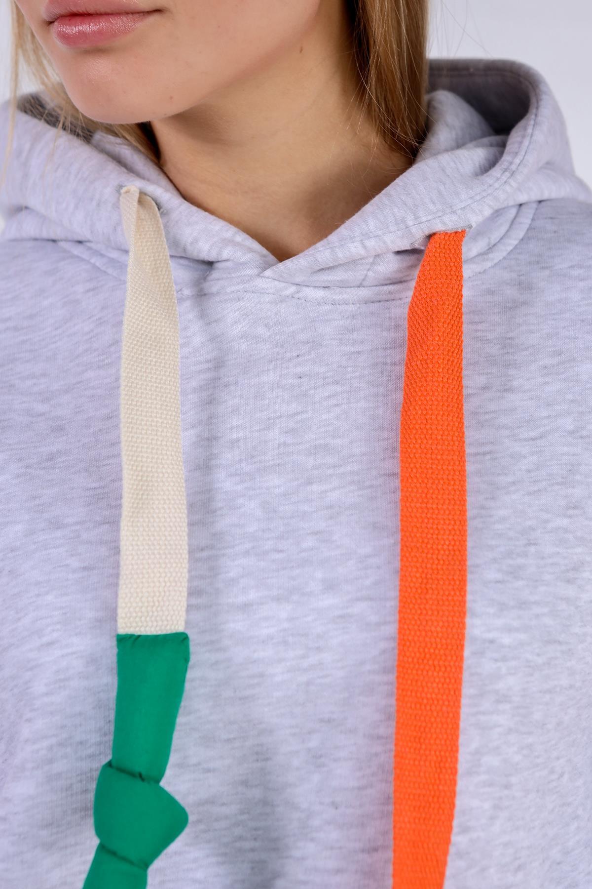 Gri Renkli İpli Kapüşonlu Sweat 9173M - 4