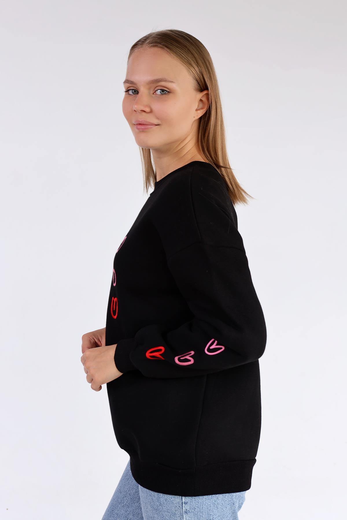 Siyah Bisiklet Yaka Kalp Nakışlı Sweat 9175M - 4