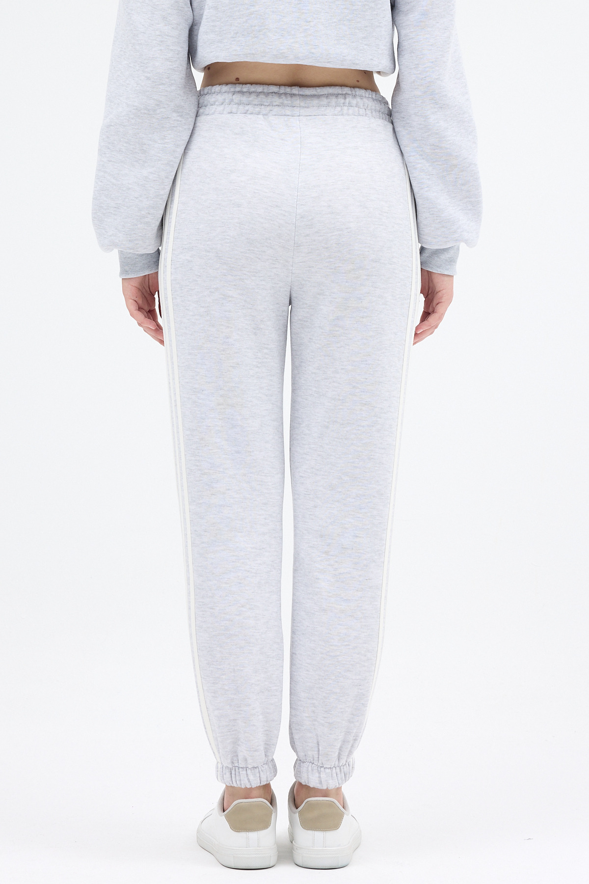 Karmelanj Yan Şerit Detaylı Kadın Eşofman 9209M - 5