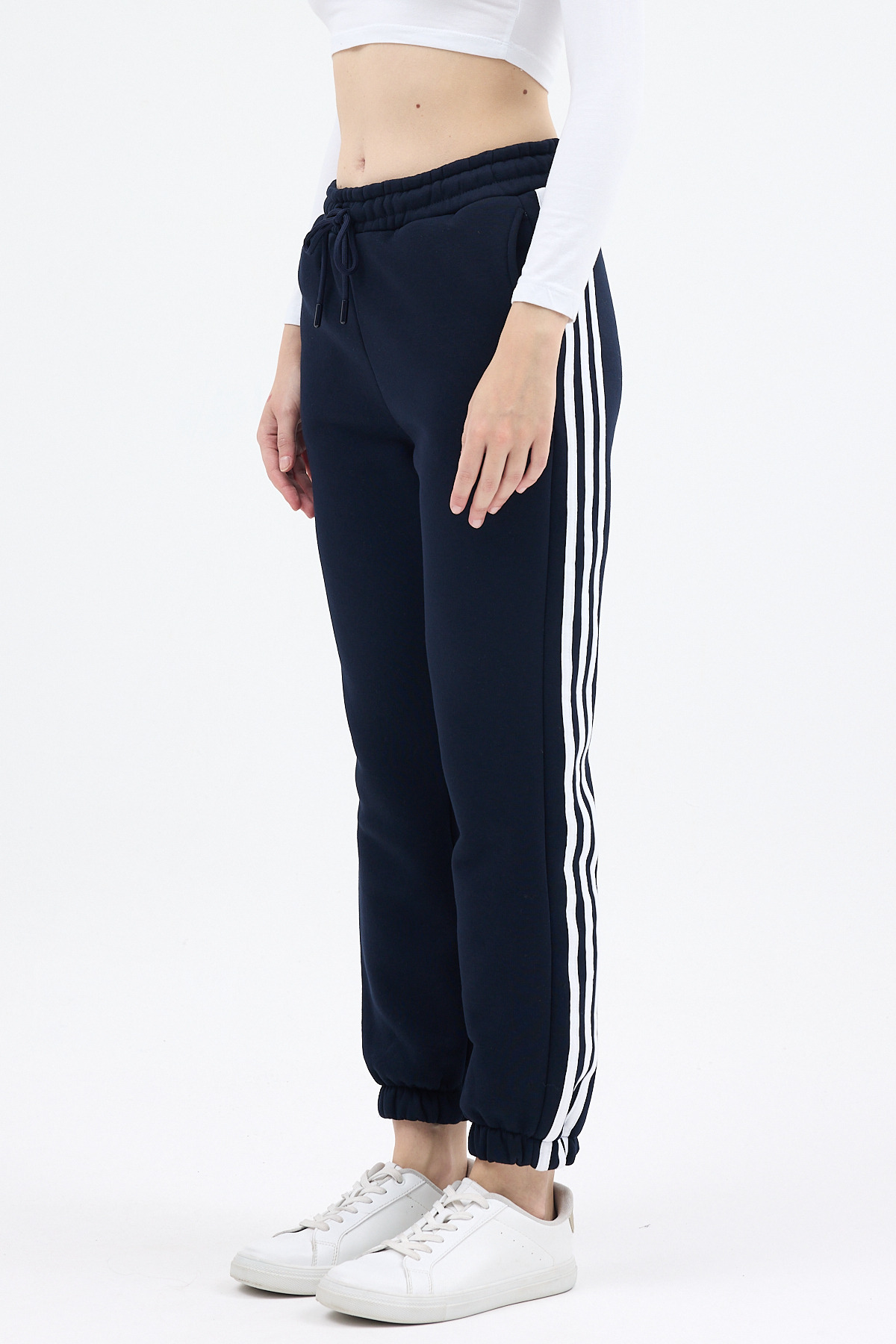 Laci Yan Şerit Detaylı Kadın Eşofman 9209M - RAYS