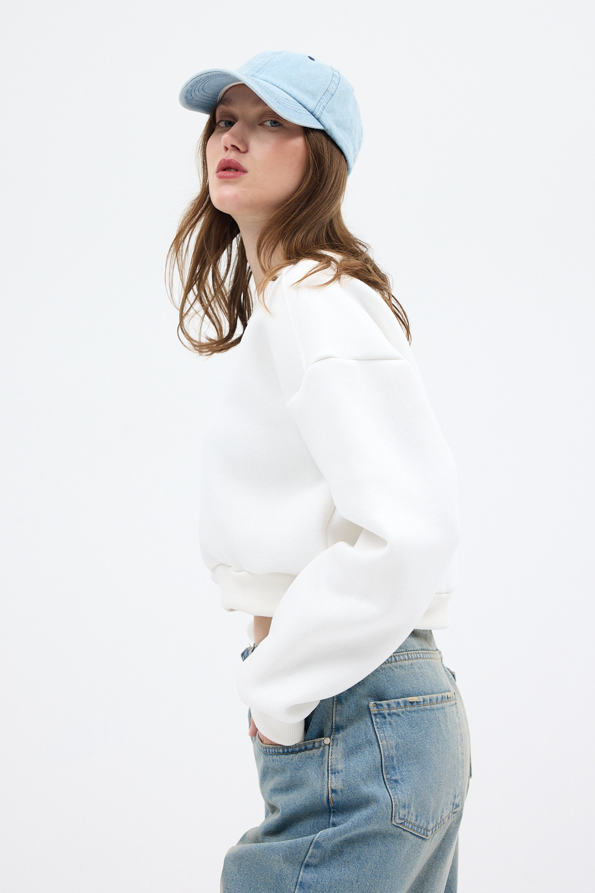 Ekru Kadın Crop Bisiklet Yaka Sweatshirt 9210M - RAYS