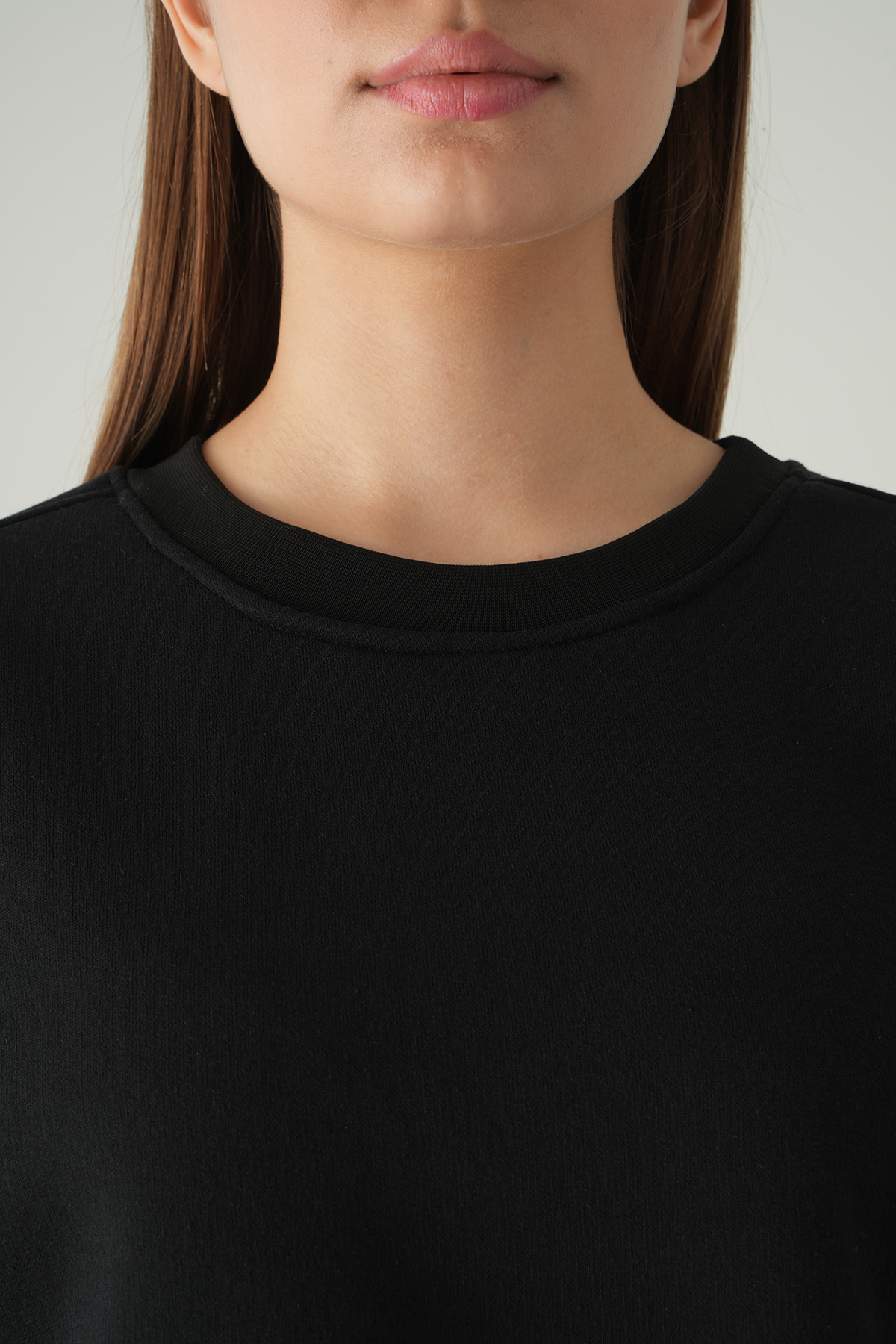 Siyah Kadın Crop Bisiklet Yaka Sweatshirt 9210M - 4