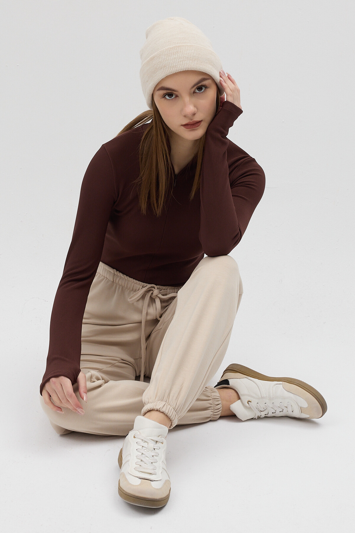 Bej Paçası Lastikli Büzgülü Kadın Eşofman Altı 9213M - 7