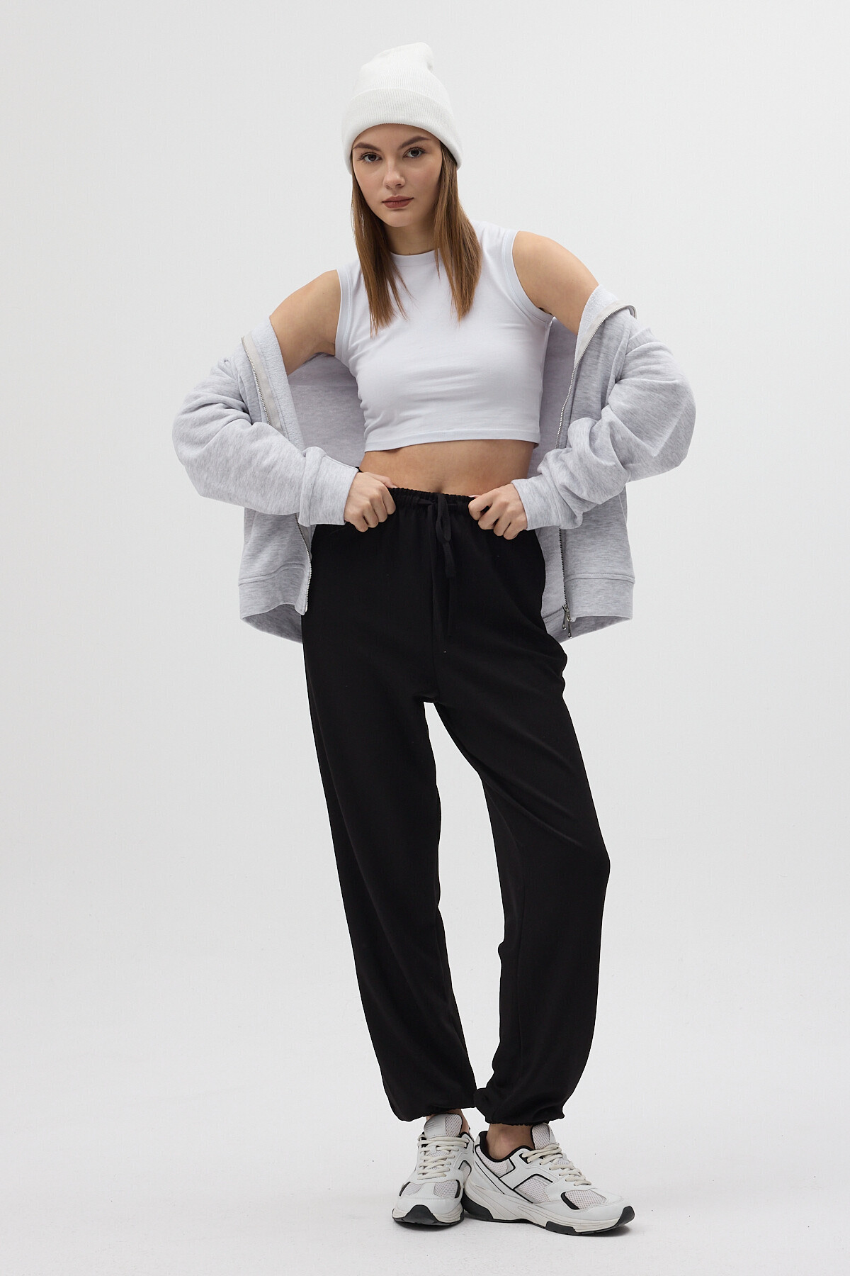 Siyah Paçası Lastikli Büzgülü Kadın Eşofman Altı 9213M - 7