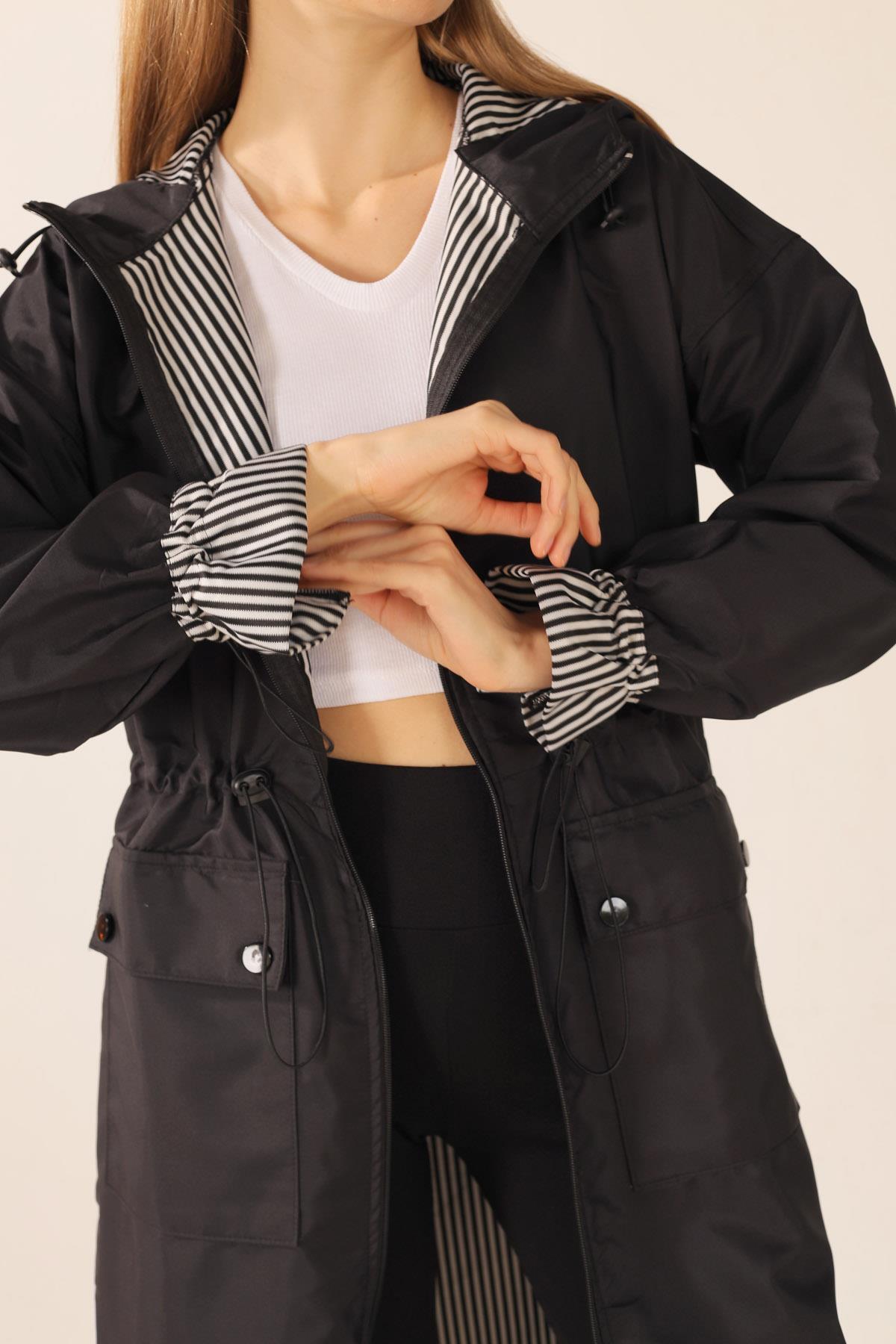 Siyah Kapüşonlu Bel Lastikli Trençkot 9225 - 5