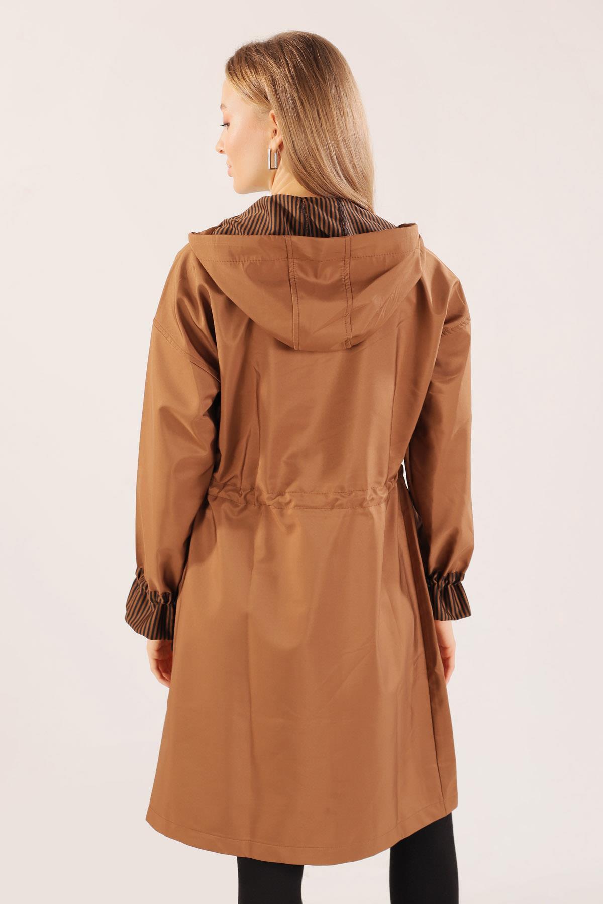 9225 Kapüşonlu Bel Lastikli Trençkot Taba - 7