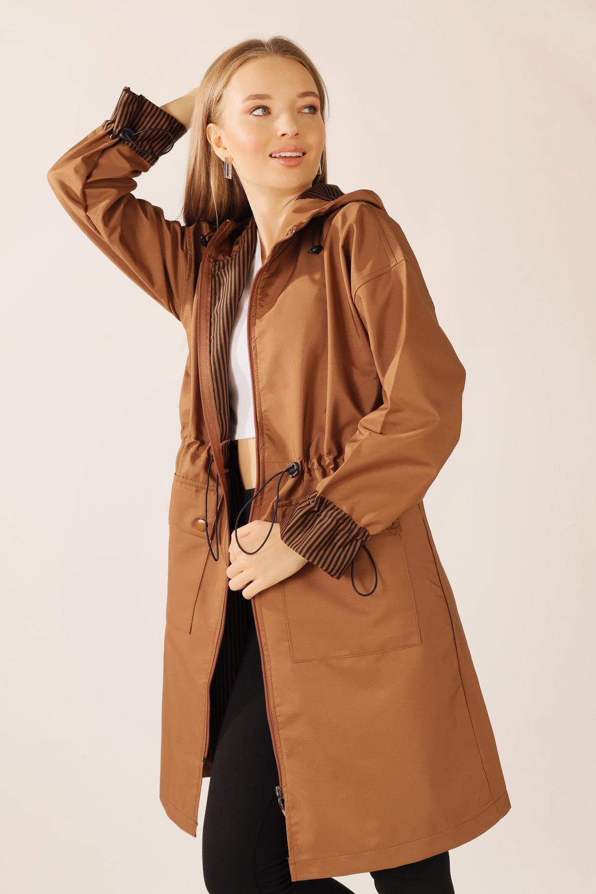 9225 Kapüşonlu Bel Lastikli Trençkot Taba 