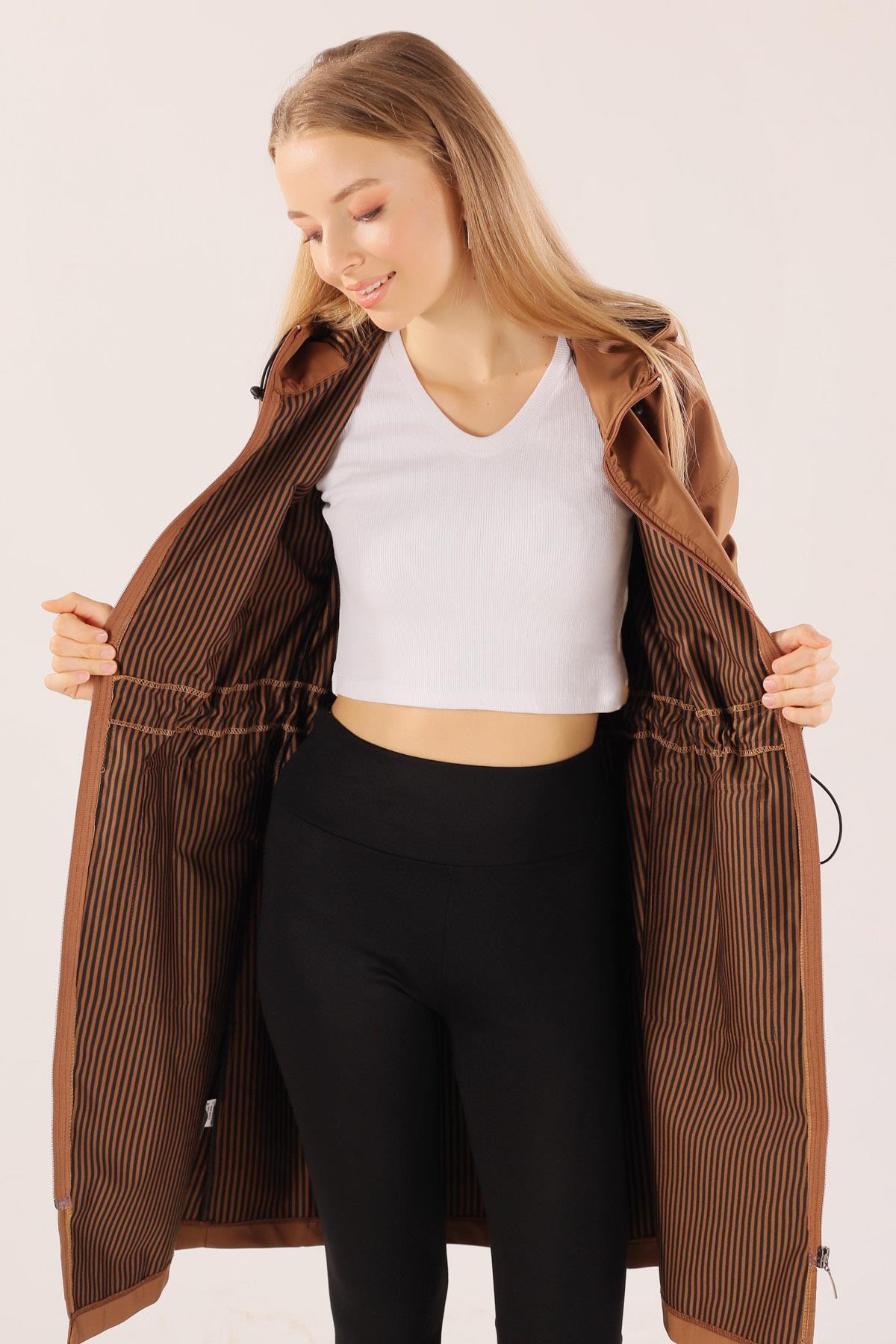 Taba Kapüşonlu Bel Lastikli Trençkot 9225 - 2