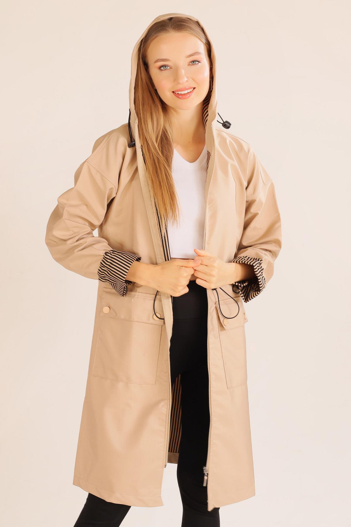 Taş Kapüşonlu Bel Lastikli Trençkot 9225 - 3