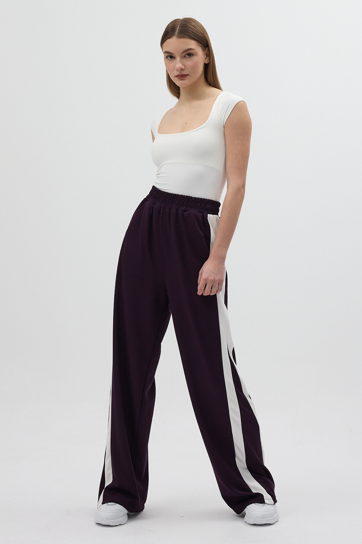 Mürdüm Yanları Şeritli Bel Lastikli Geniş Paça Kadın Eşofman Altı 9226M - 6