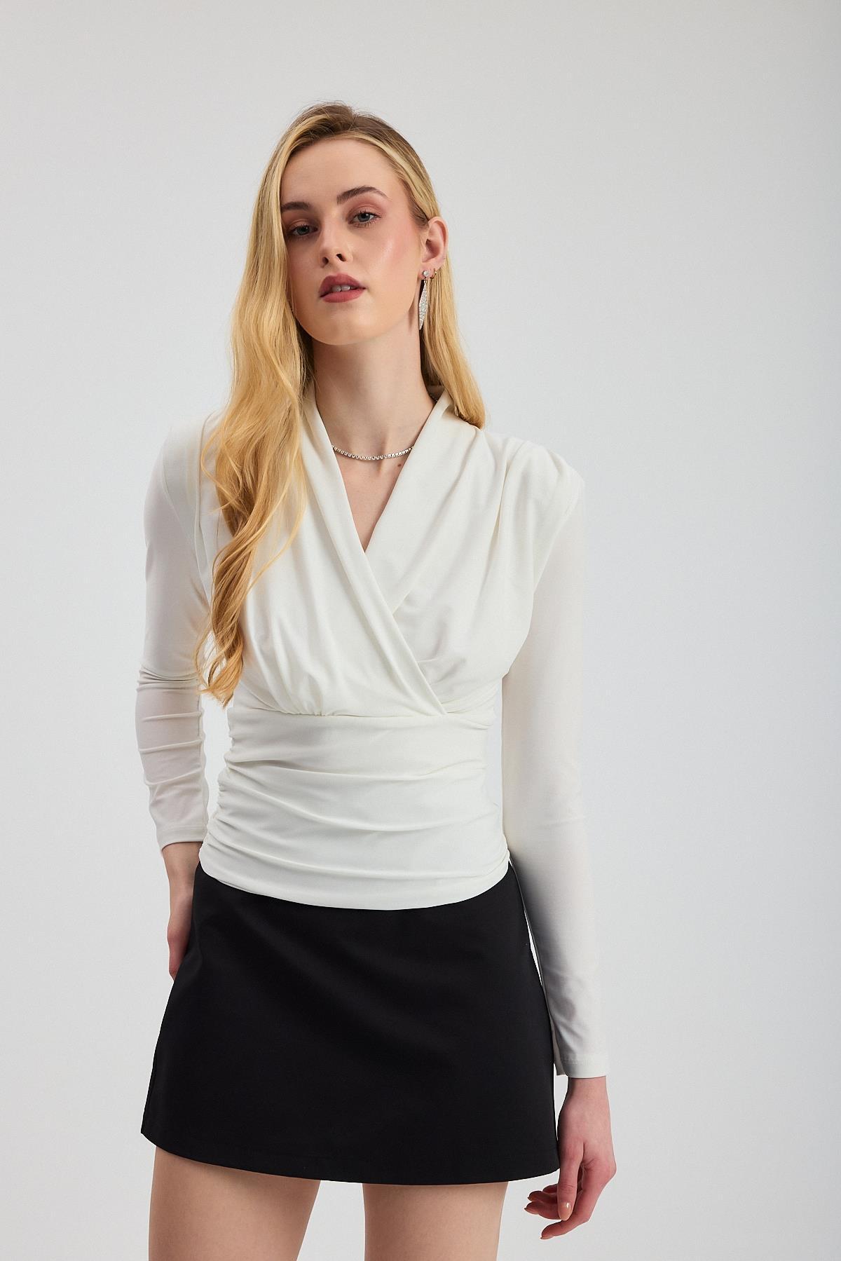 9256 Kruvaze Yaka Vatkalı Bluz Ekru - 6