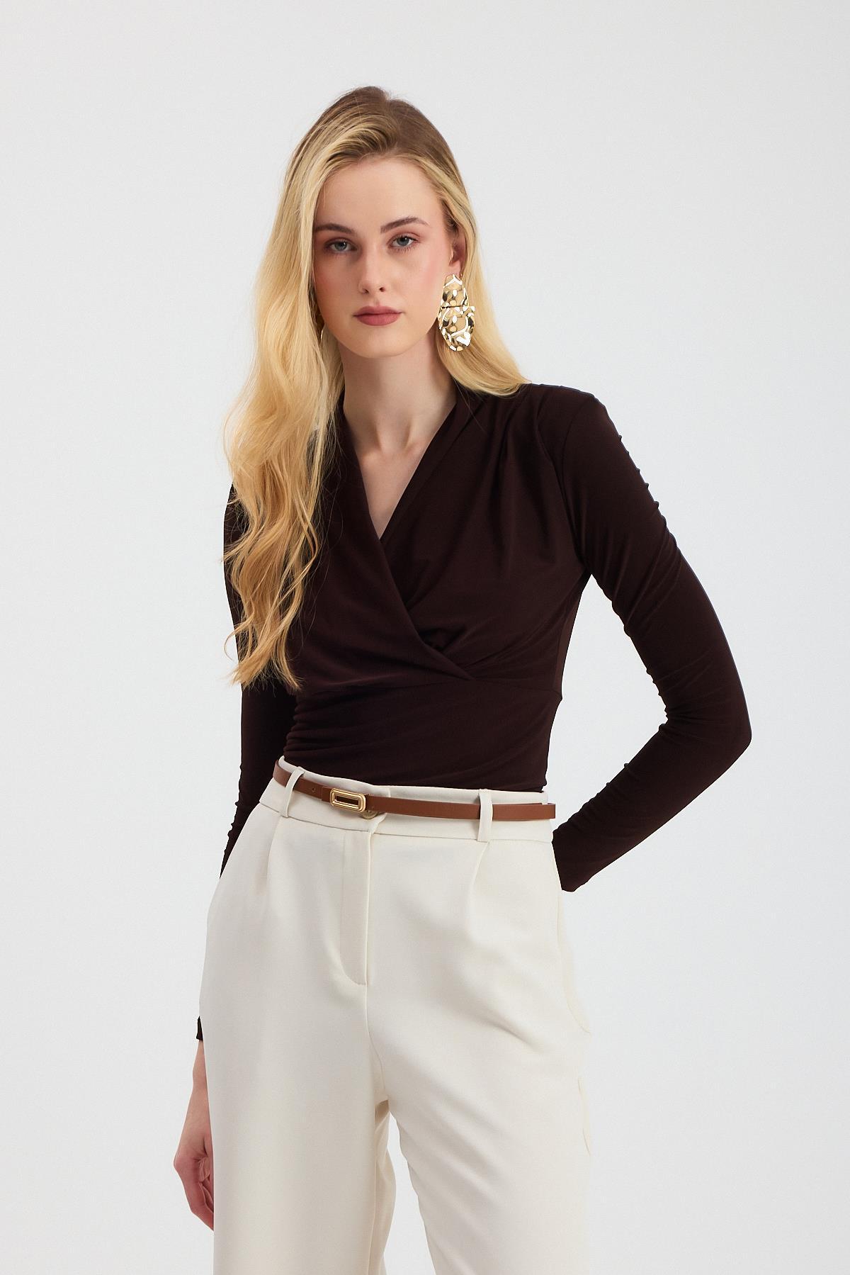 Kahve Kruvaze Yaka Vatkalı Bluz 9256 - 1