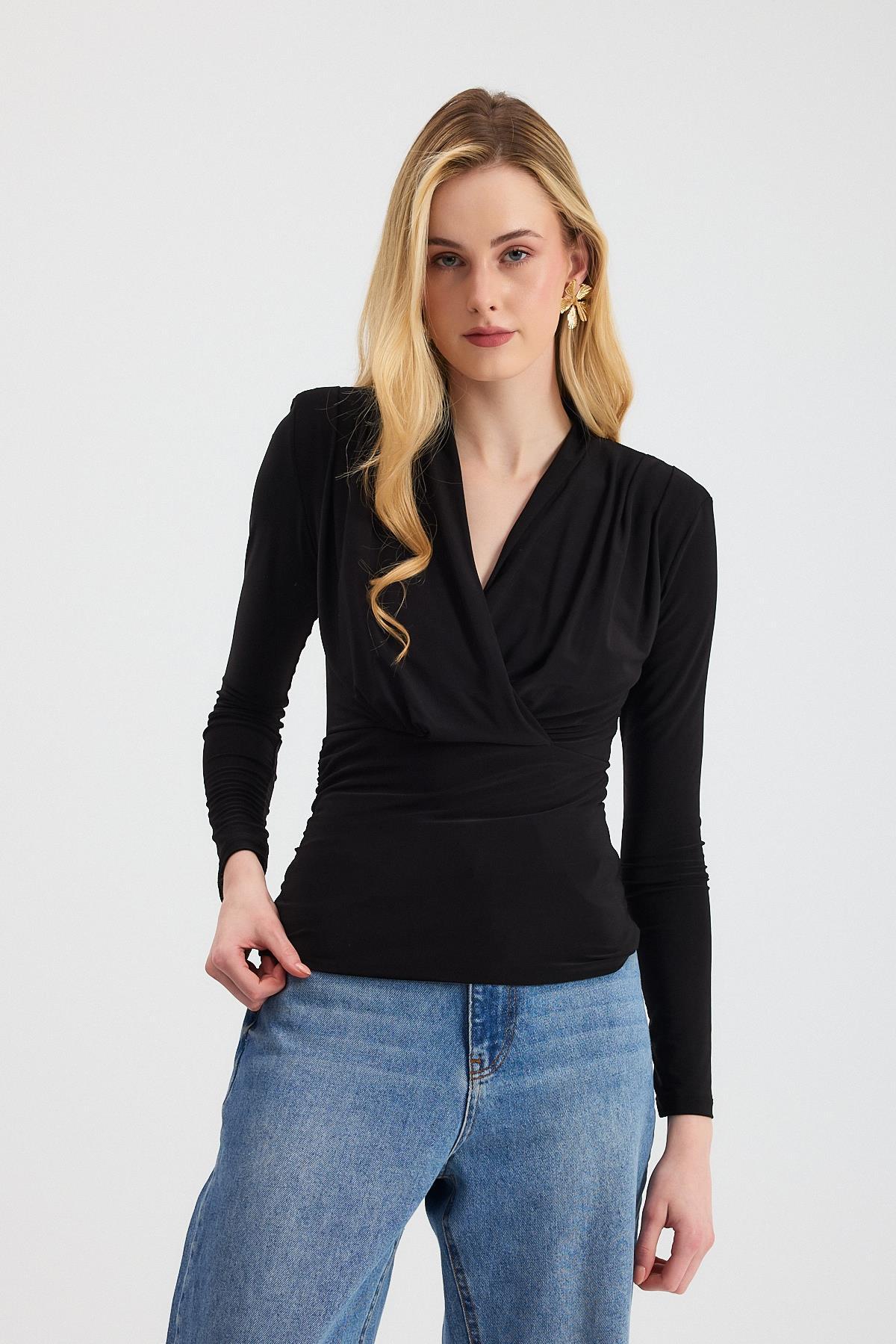 9256 Kruvaze Yaka Vatkalı Bluz Siyah - 6