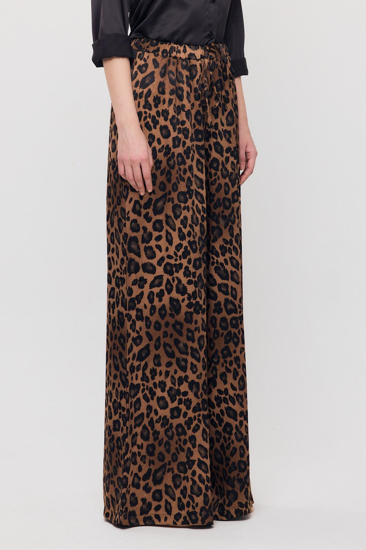 9410 Leopar Desen Saten Palazzo/Dökümlü Pantolon Kahve - 3