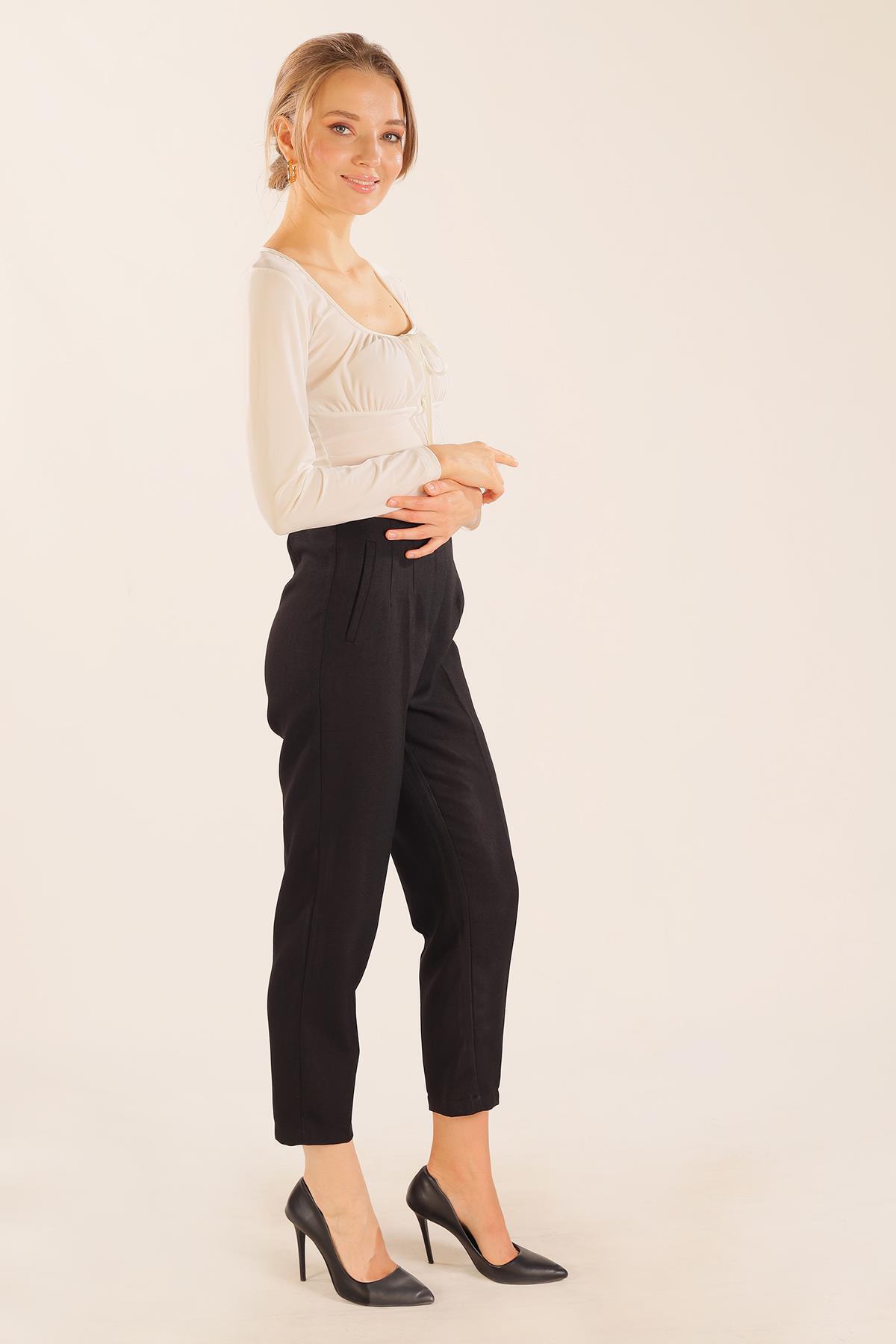 9900 Ön Bağlama Detay Bluz Beyaz - 3