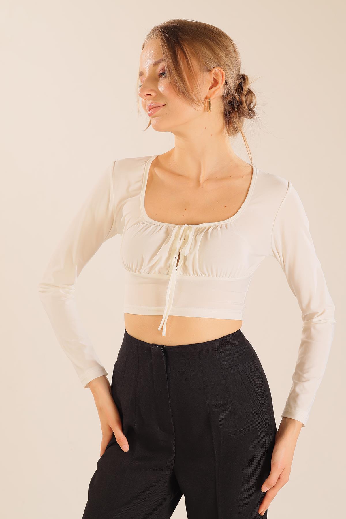 9900 Ön Bağlama Detay Bluz Beyaz - 5