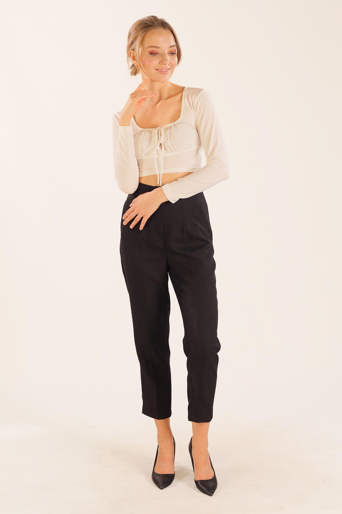 Beyaz Ön Bağlama Detay Bluz 9900 - 2