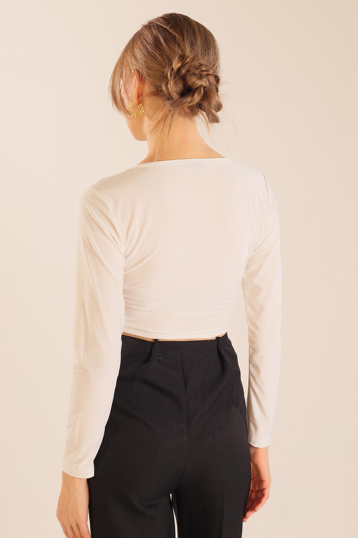 Beyaz Ön Bağlama Detay Bluz 9900 - 6