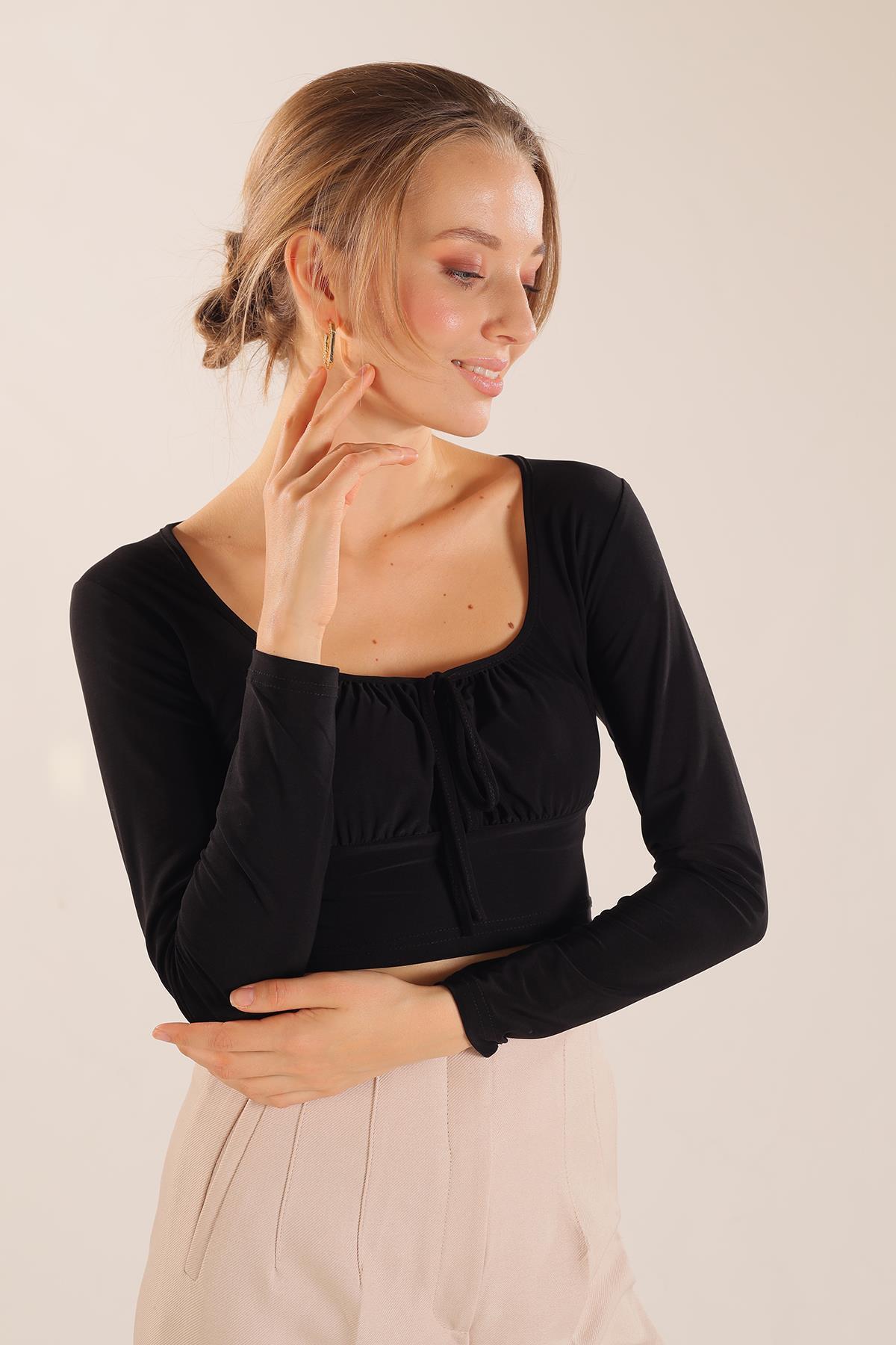9900 Ön Bağlama Detay Bluz Siyah - 4