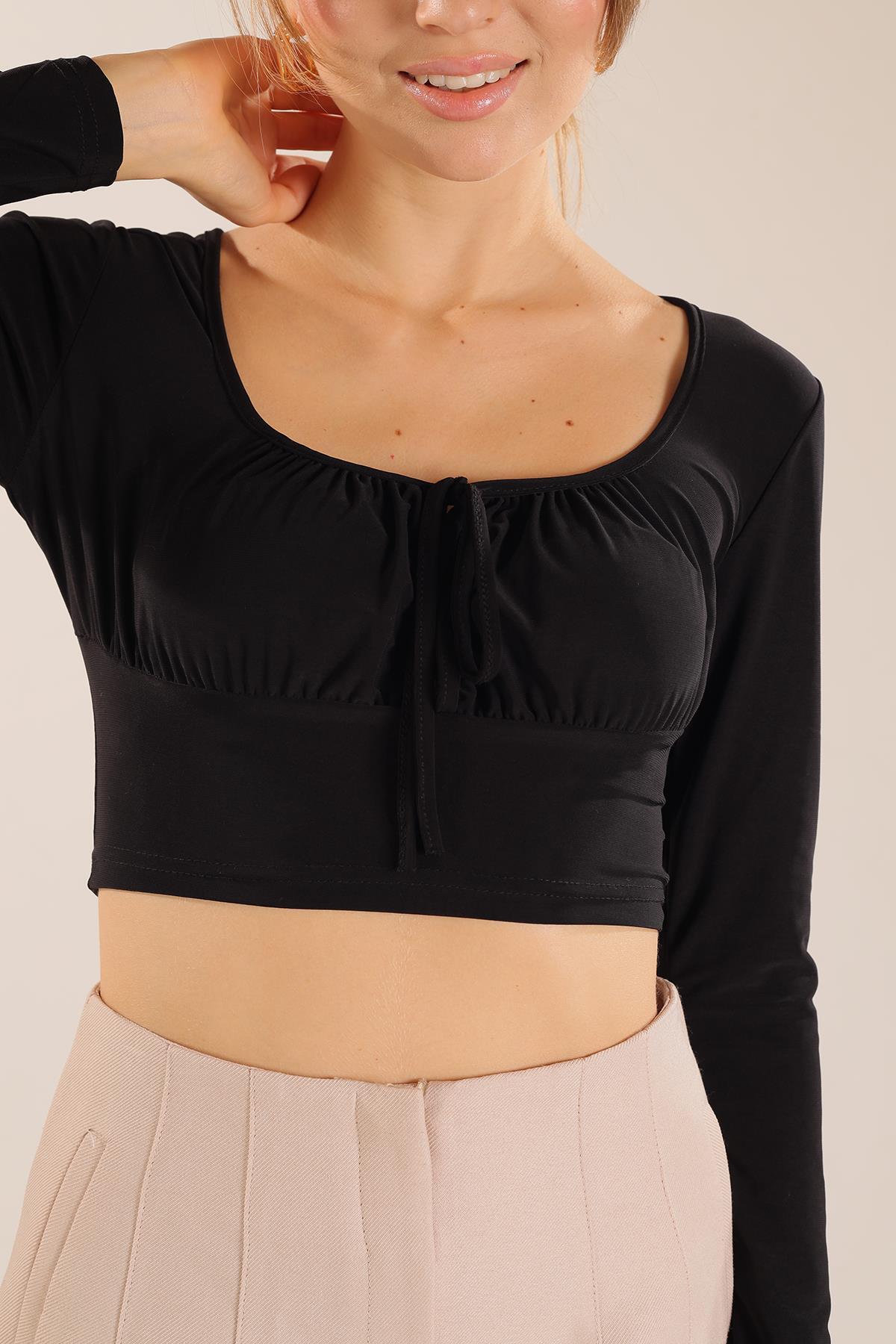 Siyah Ön Bağlama Detay Bluz 9900 - 5