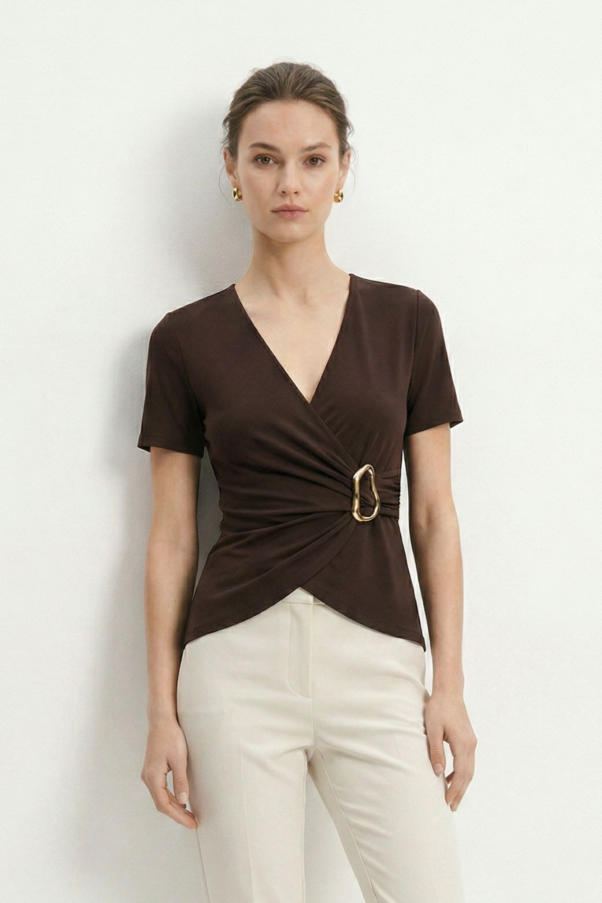 Acı Kahve Keuvaze Yaka Aksesuarlı Bluz 2309 - RAYS