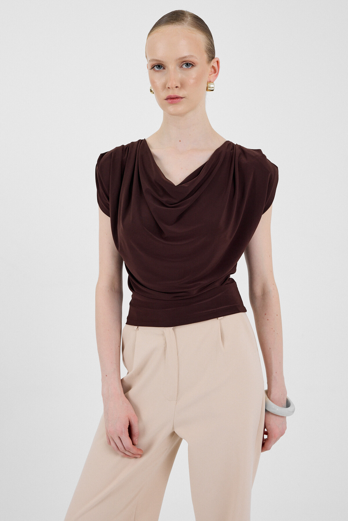 Acı Kahve Vatkalı Degaje Yaka Bluz 2509 - 1