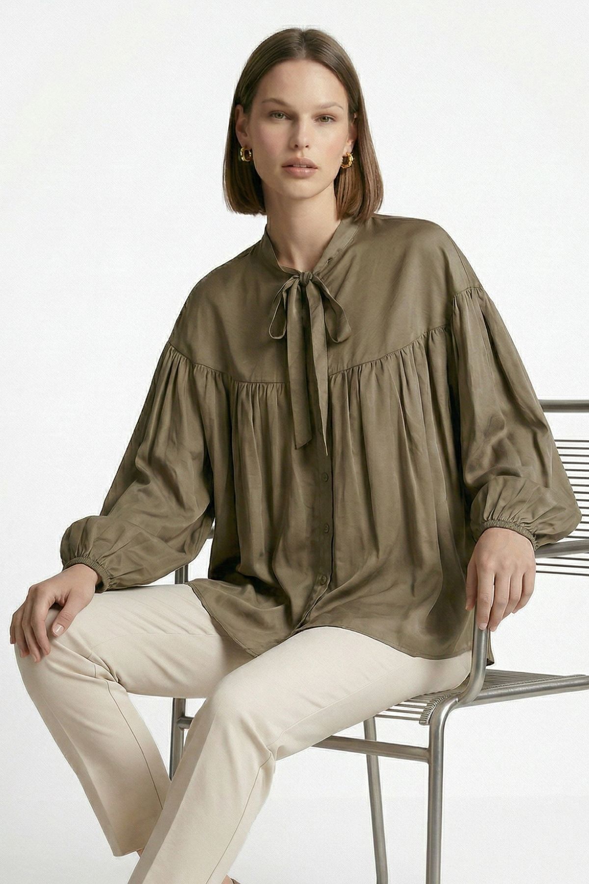 Ada Çayı Balon Kollu Pileli Bağlamalı Bluz 0088 - RAYS