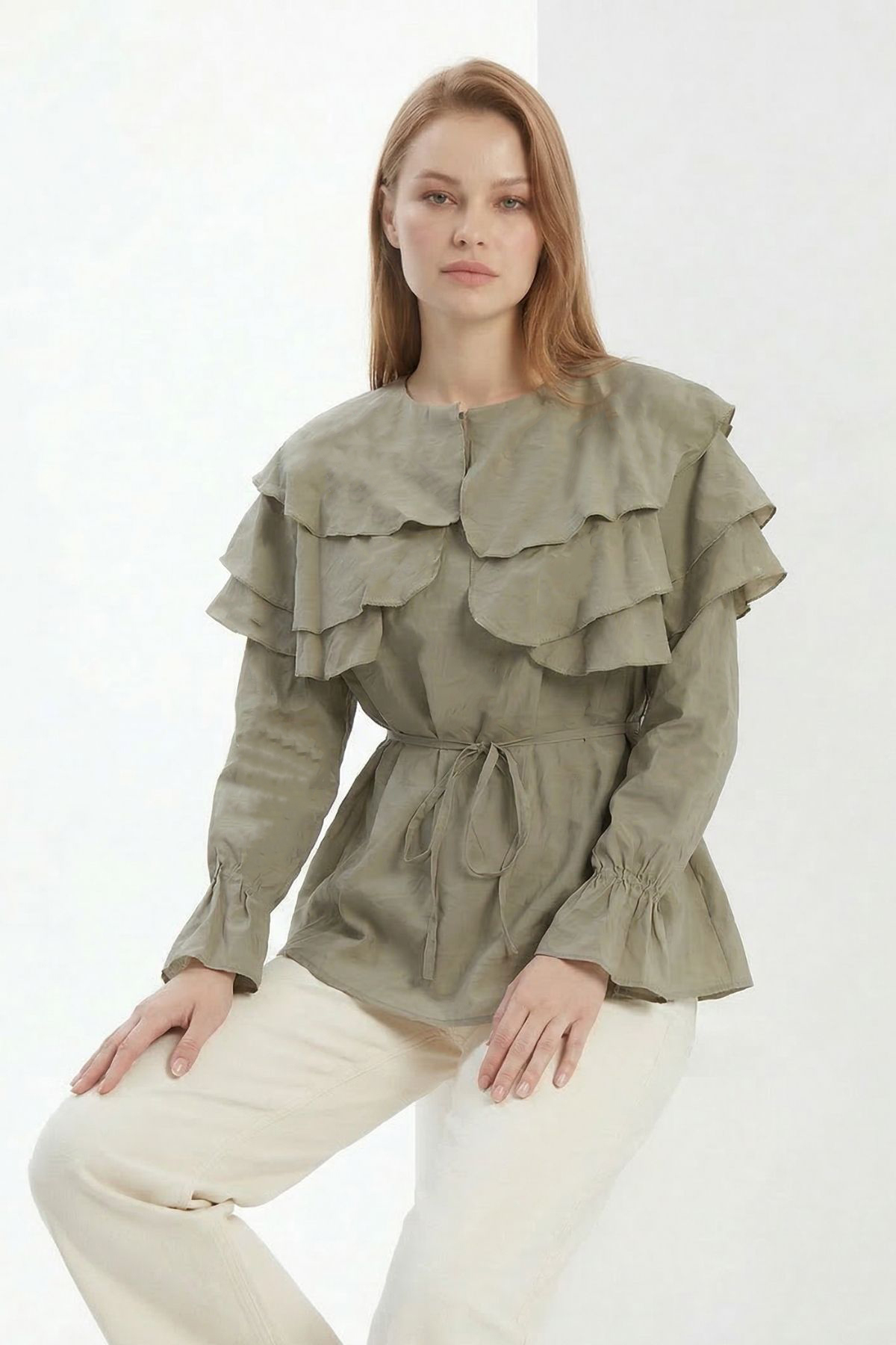 Ada Çayı Büzgülü Balon Kol Kat Kat Bluz 0062 - RAYS