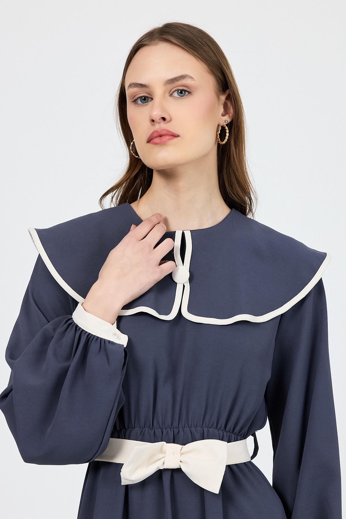 Antrasit Biye Detaylı Bebe Yaka Elbise 4413A - 4